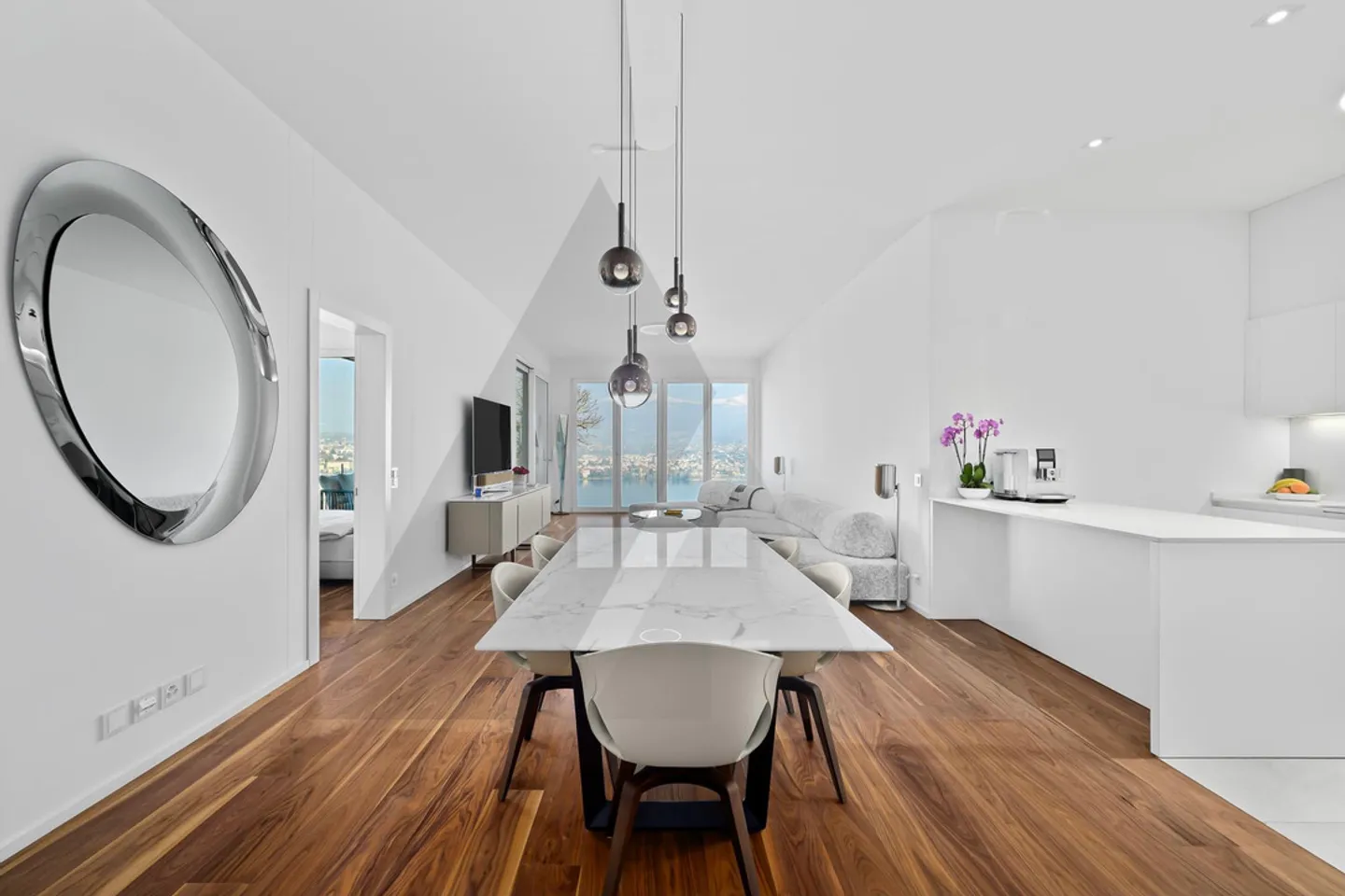 APPARTEMENT MEUBLÉ MODERNE AVEC SERVICES HÔTELIERS 5 ÉTOILES - Photo 3 sur 13