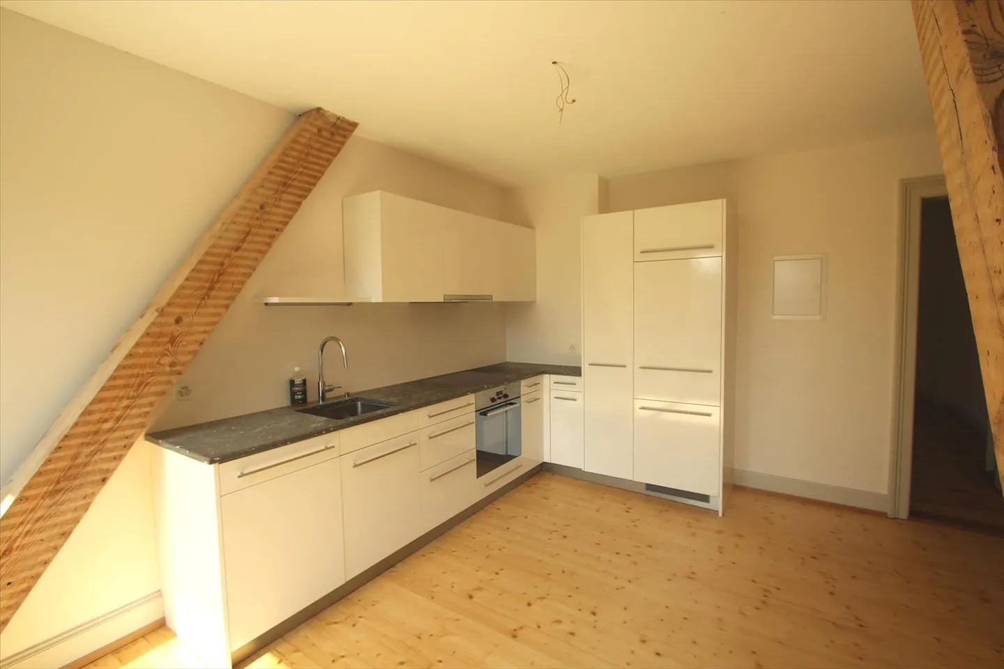 Wohnung mit Charakter und Stil - Foto 3 von 8