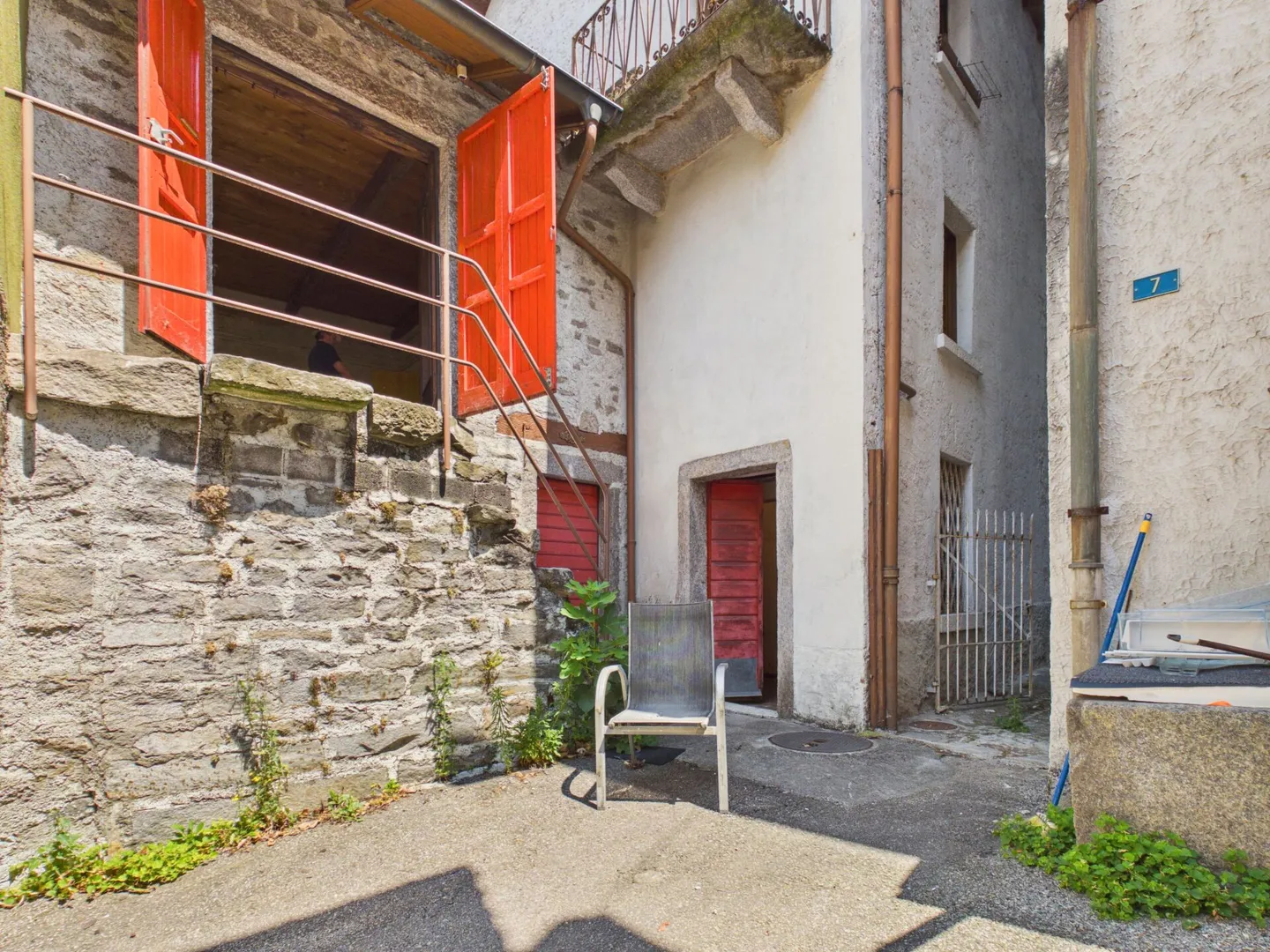 Charmante maison tessinoise avec Rustico dans un endroit idyllique - Photo 16 sur 18