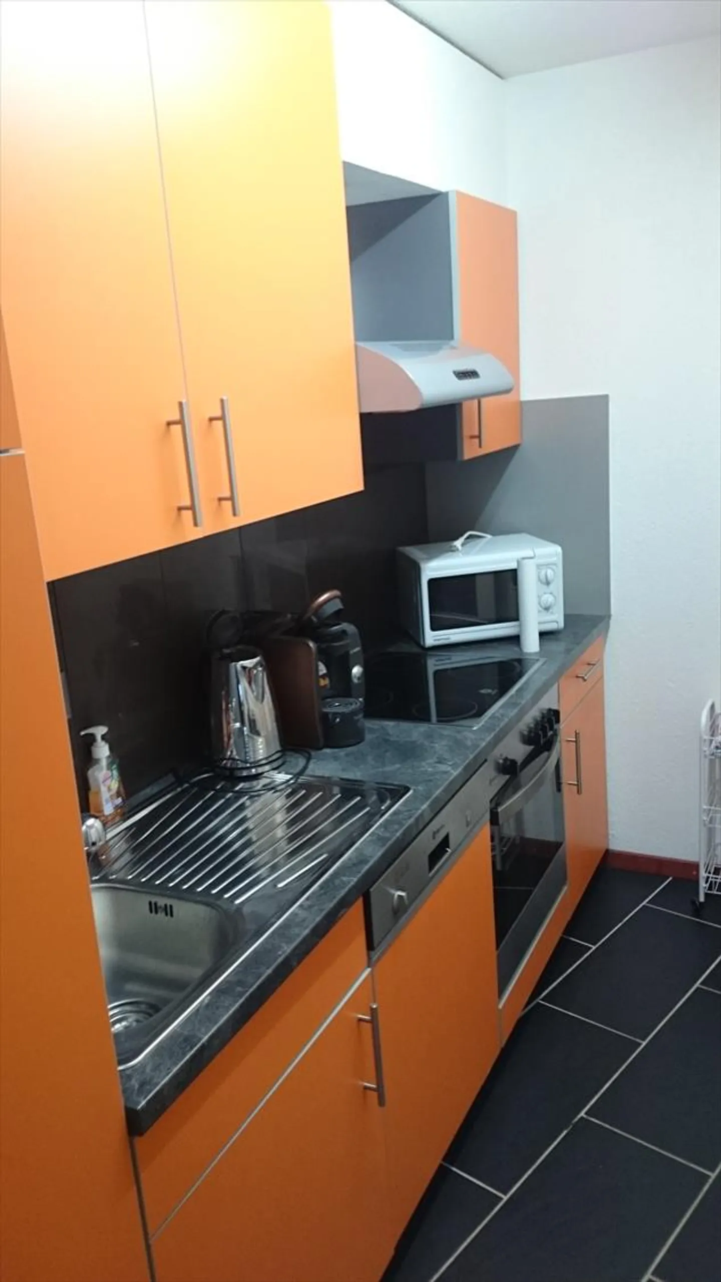 «Appartementhaus 2.5-02, helle 2.5-Zimmer Attikawohnung mit 2 Balkonen und wunderschöner Blick» - Foto 6 von 10
