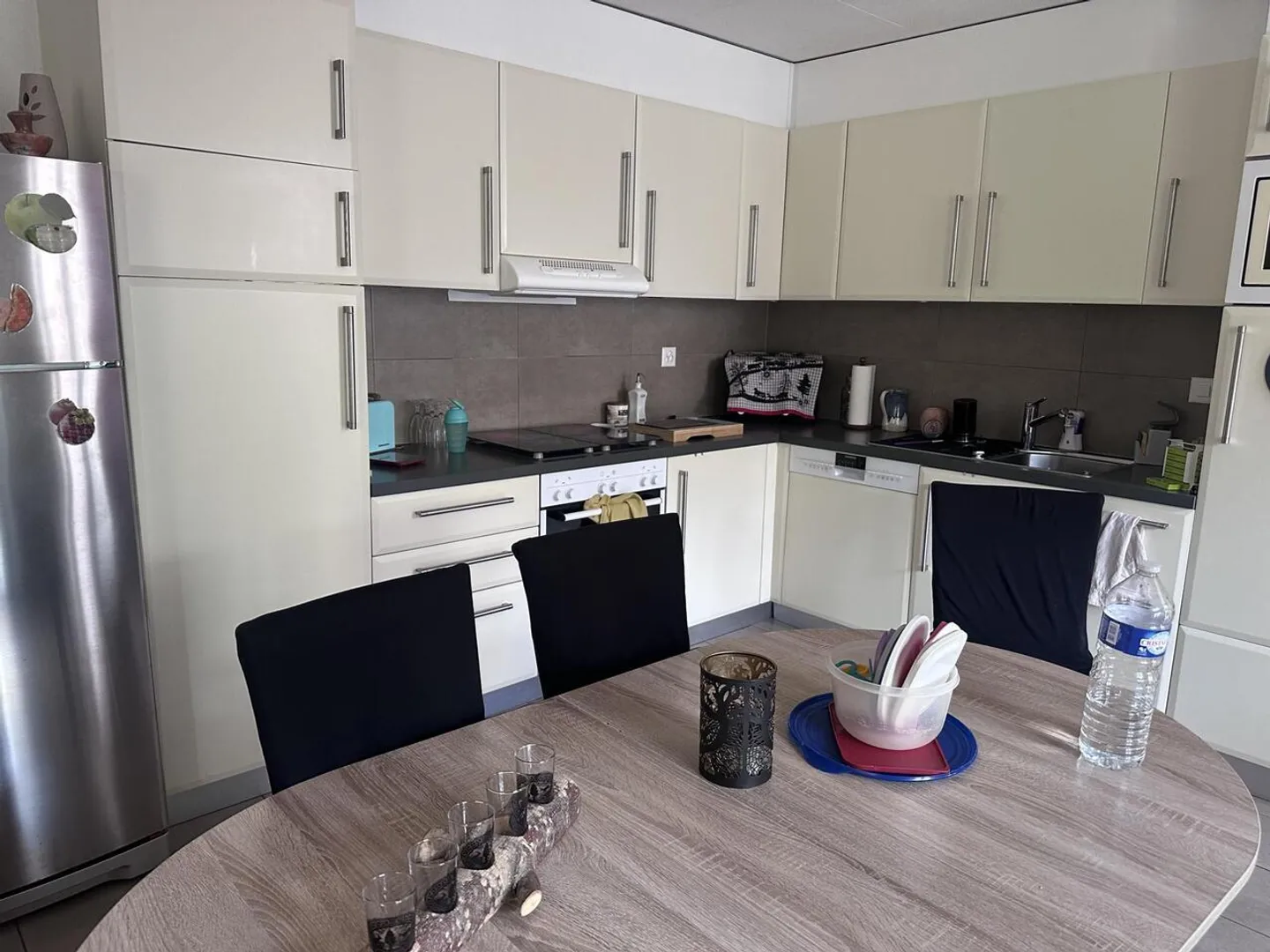 Charmante Wohnung mit Terrasse - Foto 3 von 13