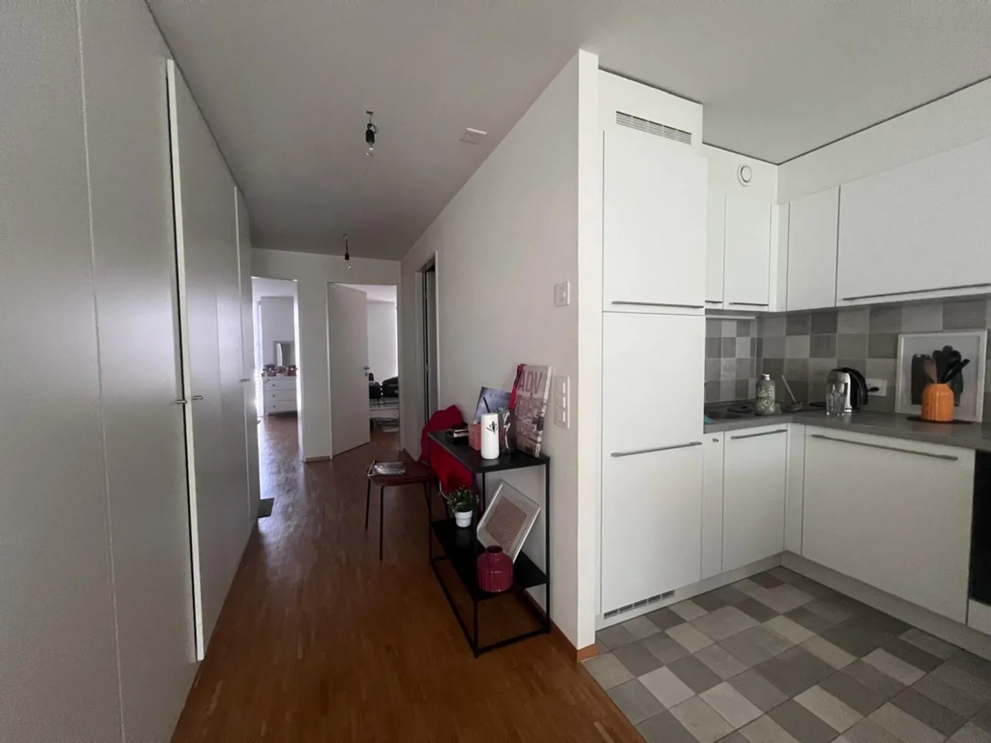 «Zu mieten sind 3,5 Zimmer im ersten Stock zu vermieten» - Foto 3 von 6