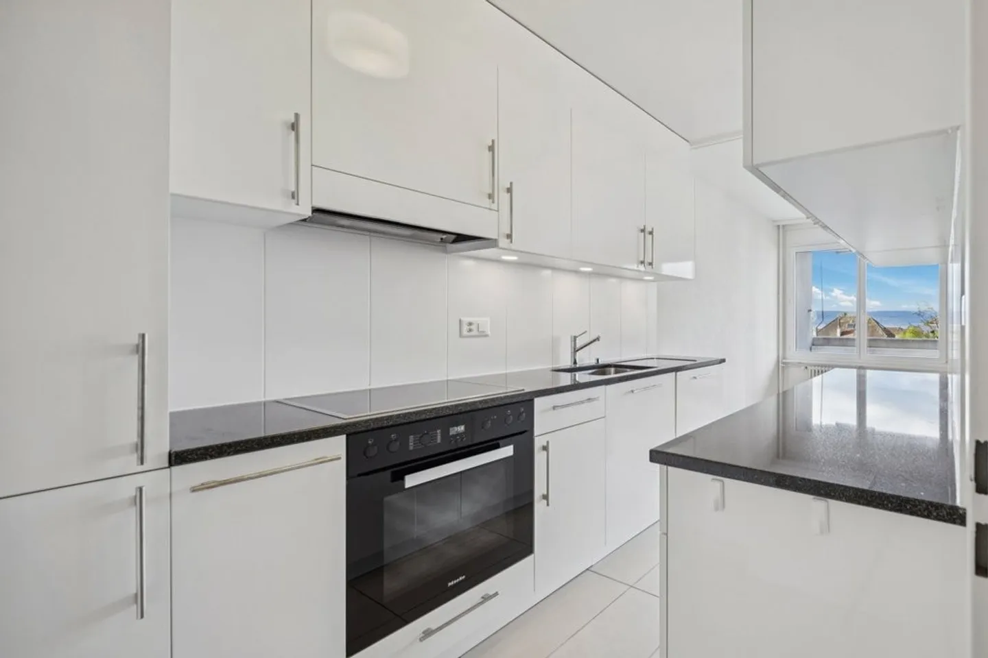 Charmant Appartement 3.5 pièces - Photo 2 sur 7