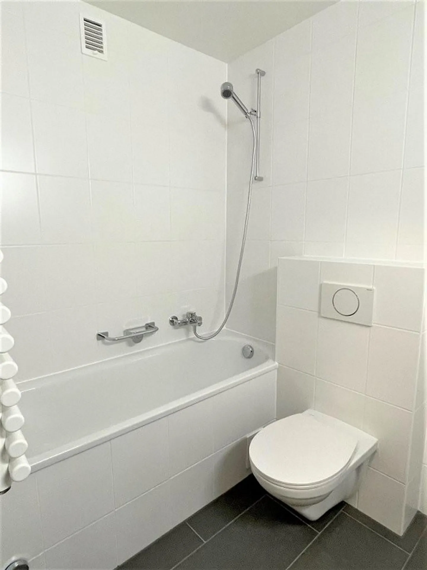 Vicino alle organizzazioni internazionali - Foto 4 di 8