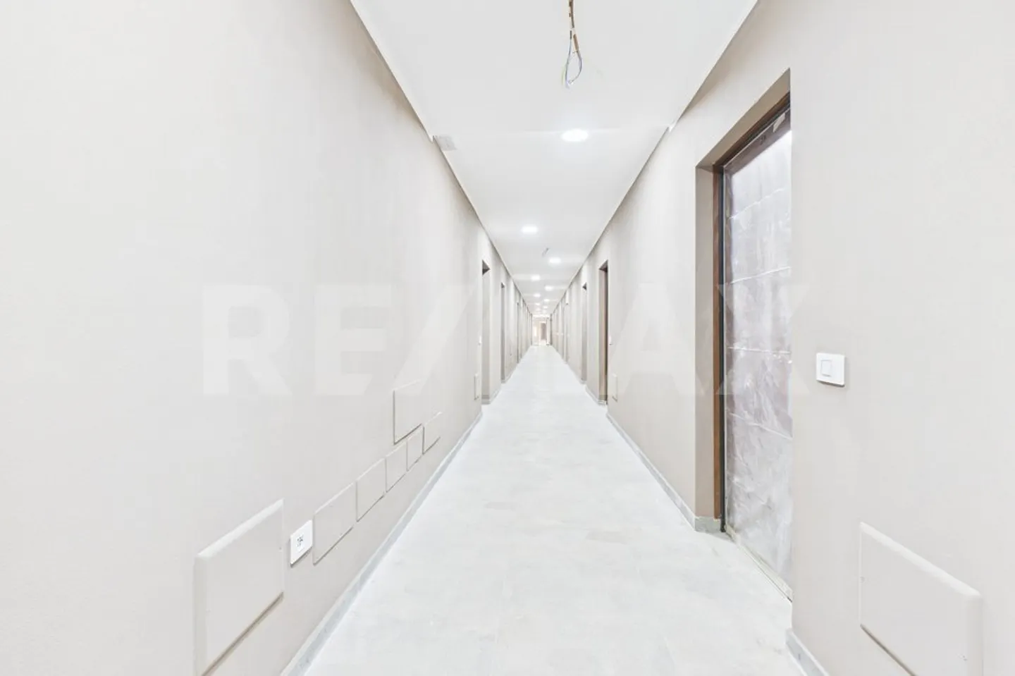 Lake View Luxury Apartments - Photo 13 of 13