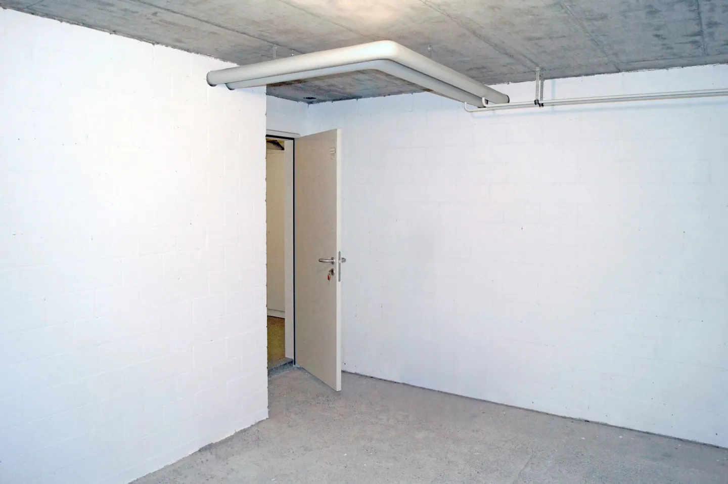 3 Available Rooms as Investment or Personal Use - Photo 6 of 13