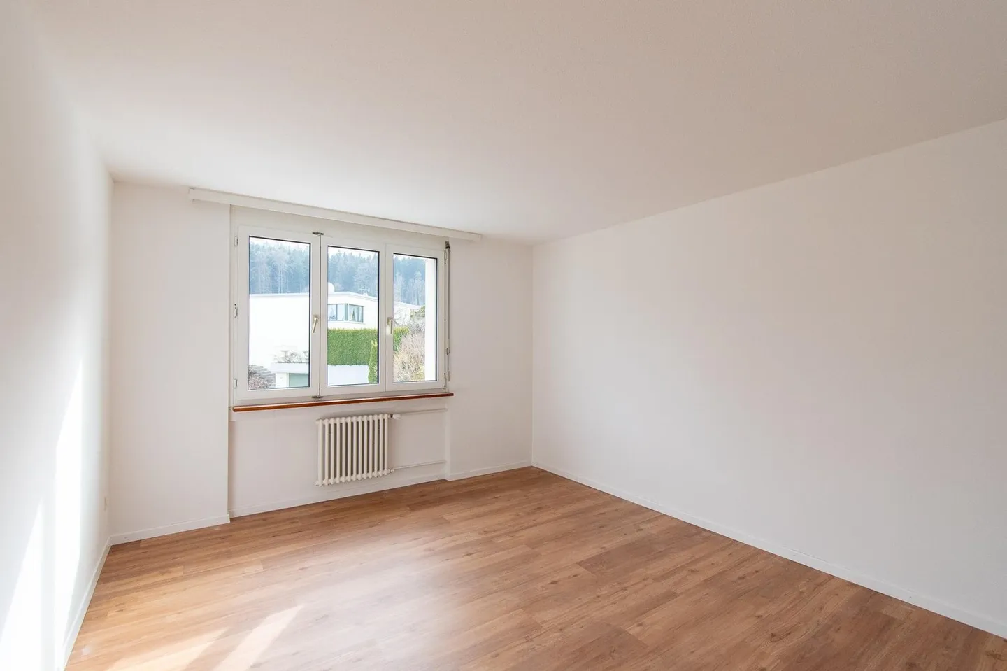 Helle 3.5 Zimmer-Wohnung mit Balkon - Foto 2 von 13