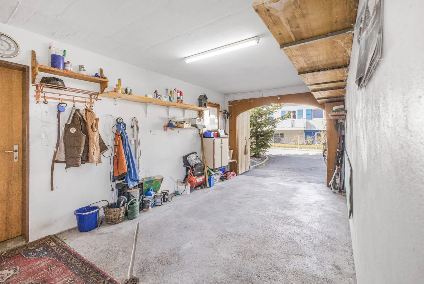 Grosszügiges Einfamilienhaus mit Garten - Foto 24 von 33