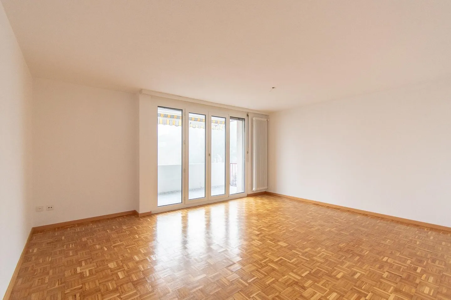 Helle 3.5 Zimmer-Wohnung mit Balkon - Foto 9 von 13