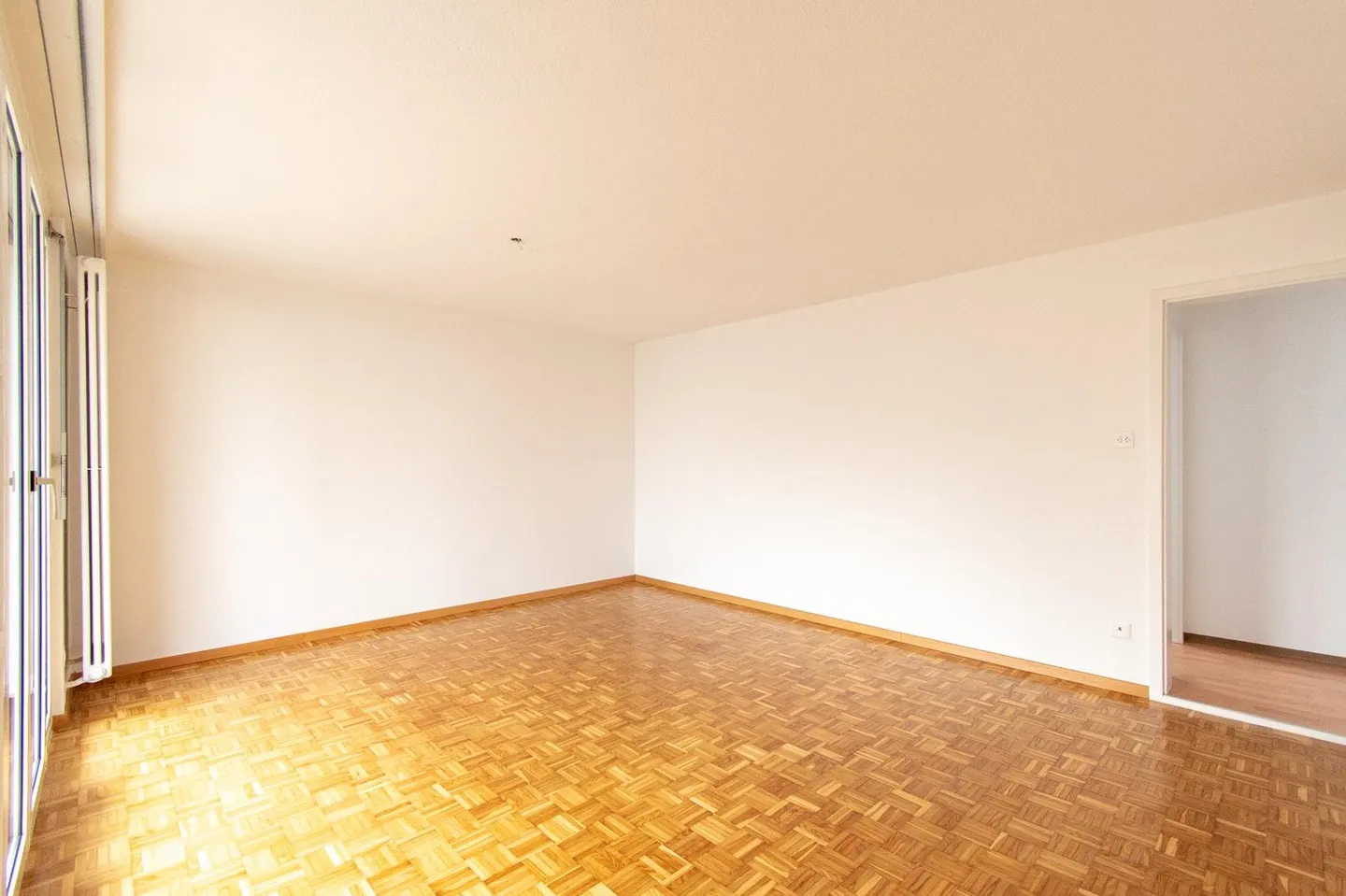 Helle 3.5 Zimmer-Wohnung mit Balkon - Foto 10 von 13