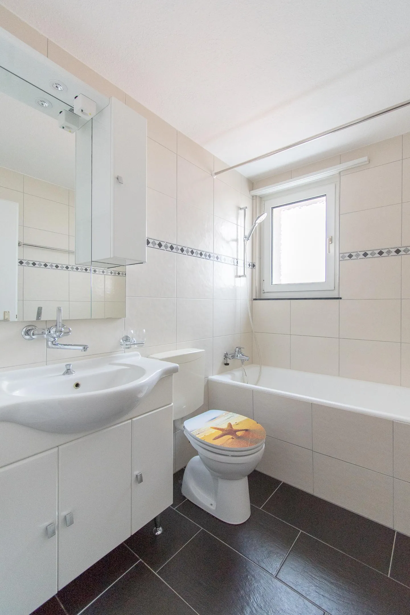 Helle 3.5 Zimmer-Wohnung mit Balkon - Foto 11 von 13