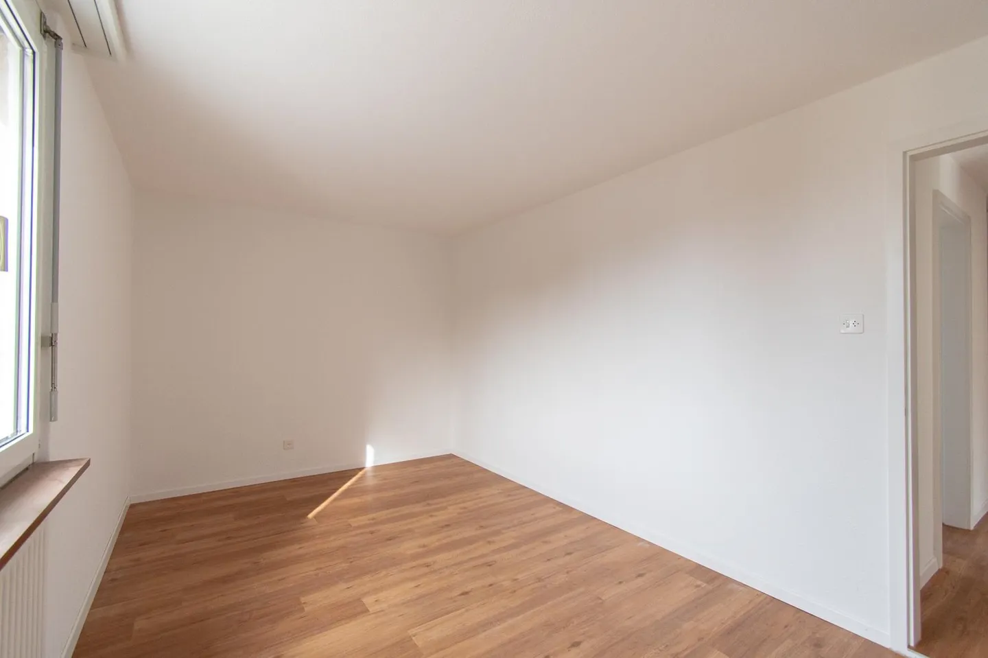 Helle 3.5 Zimmer-Wohnung mit Balkon - Foto 13 von 13