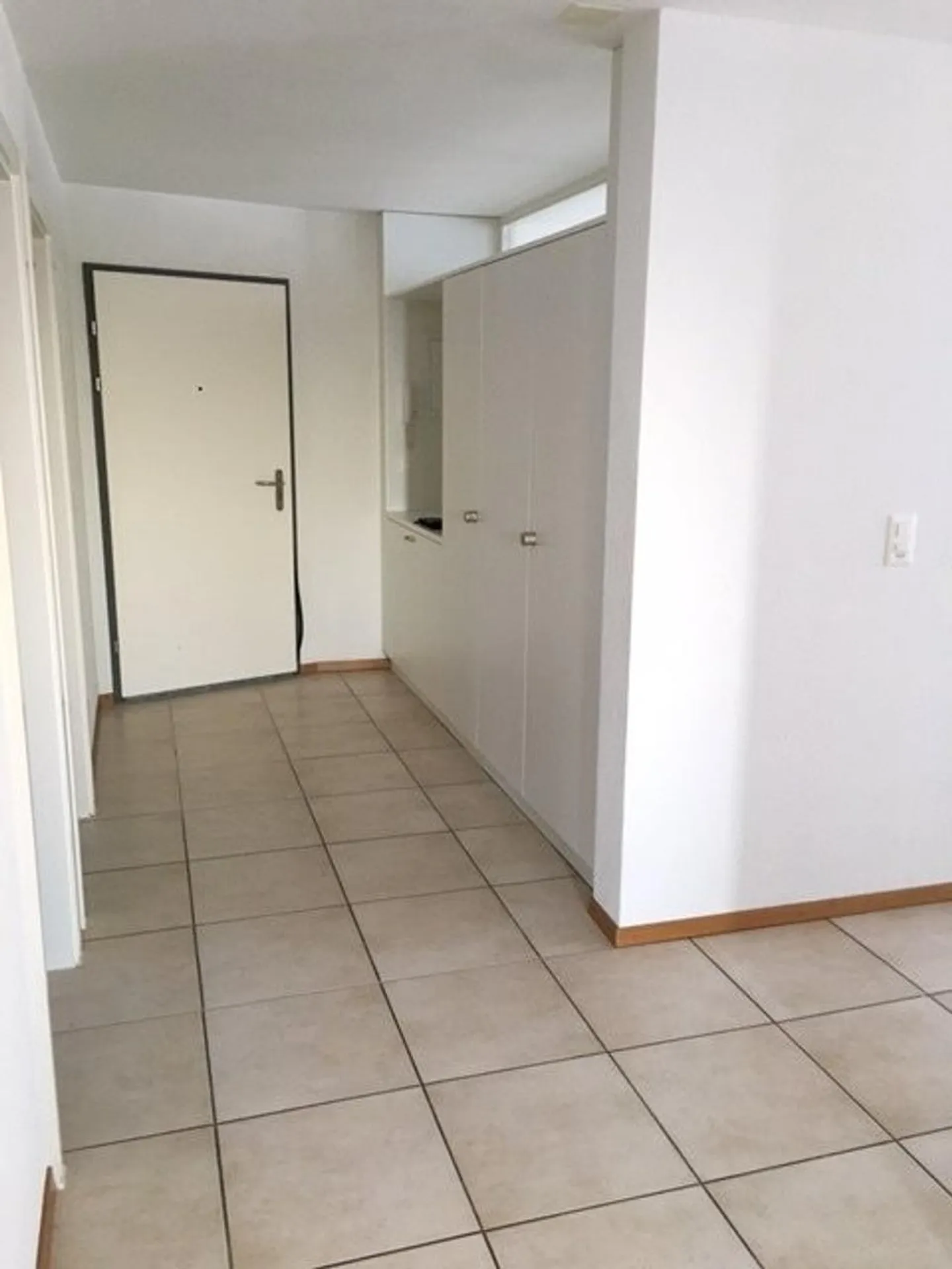 Magnificent apartment located in a green setting - Photo 2 of 8