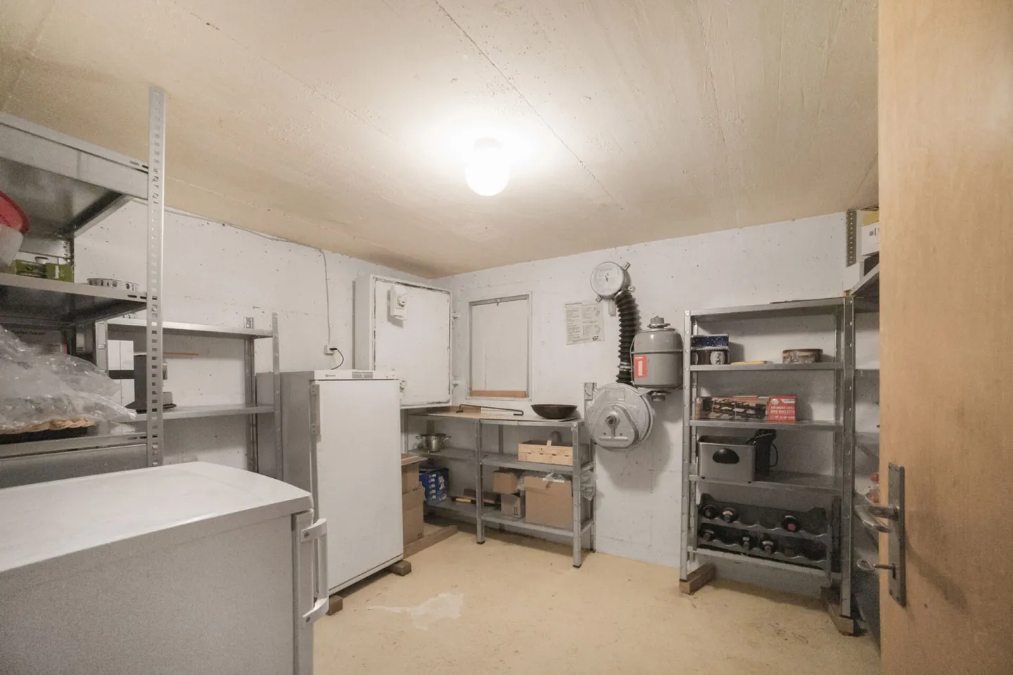 Grosszügiges Einfamilienhaus mit Garten - Foto 31 von 33