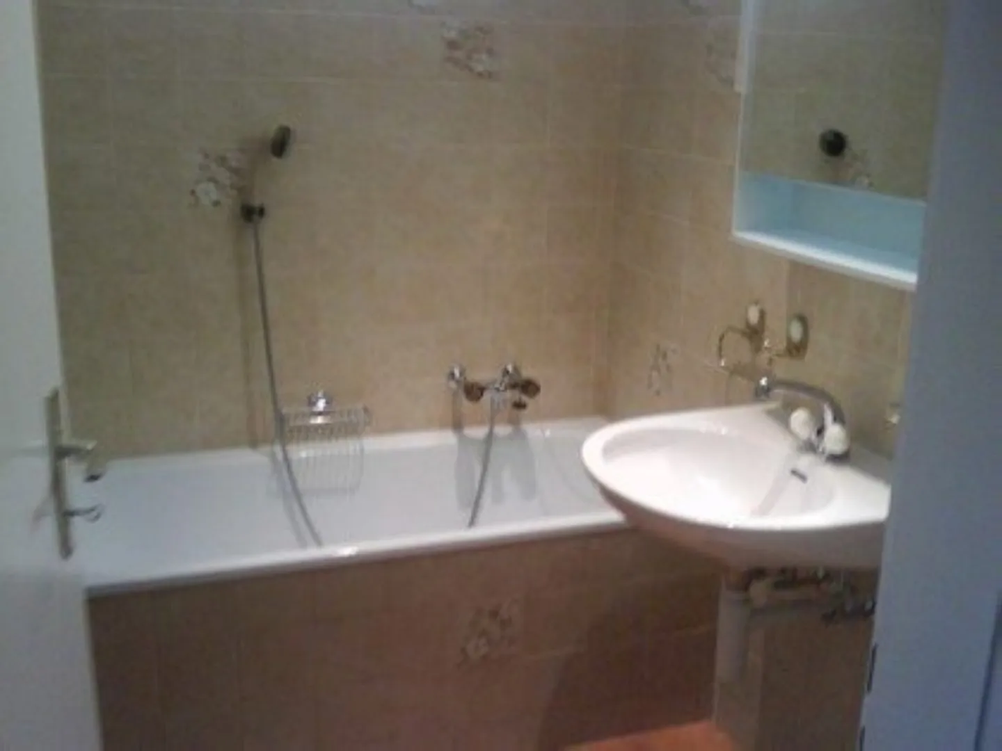 00685 - Appartamento 5 locali - Numa-Droz 35 - La Chaux-de-Fonds - Foto 3 di 6