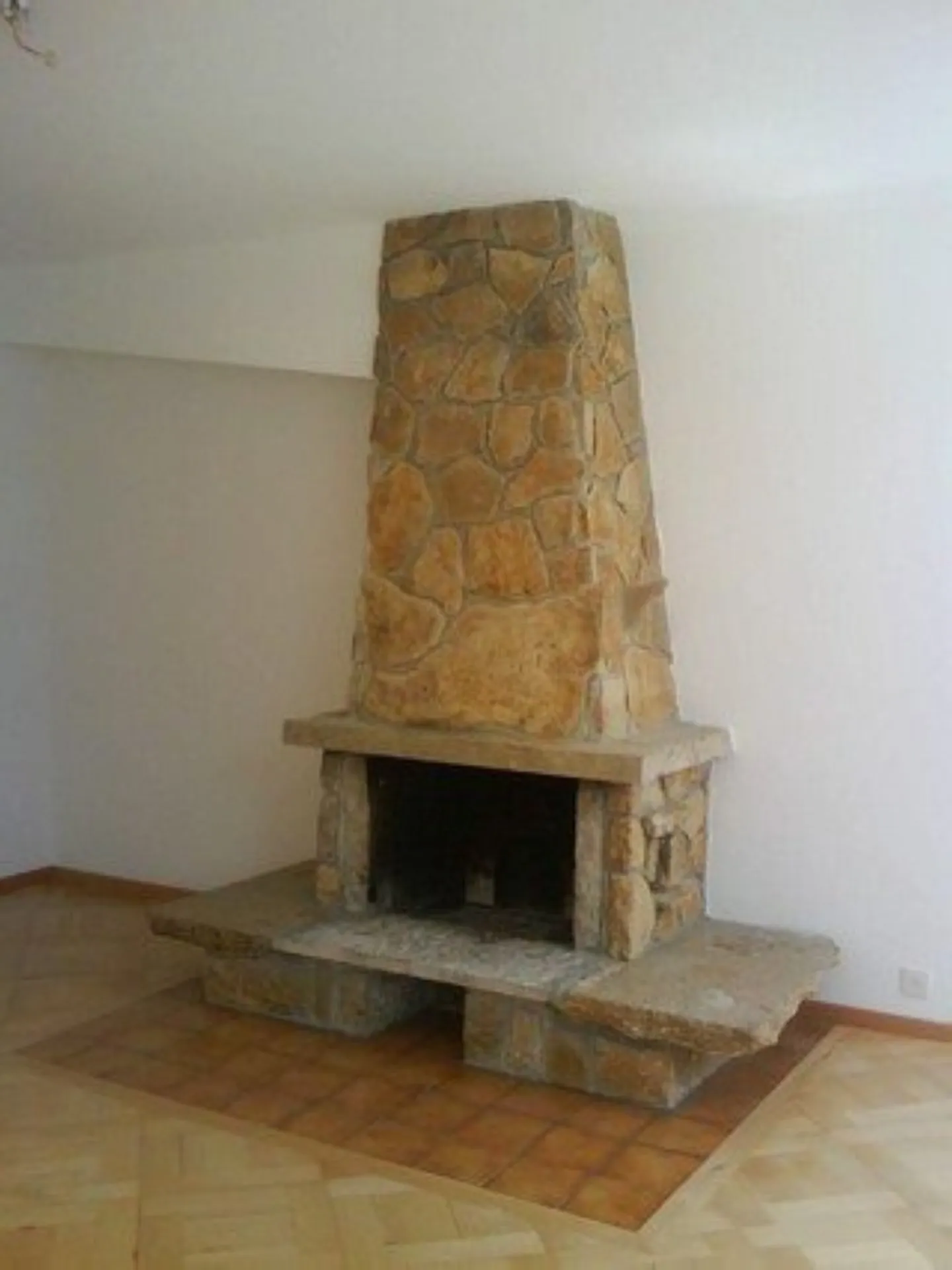 00685 - Appartamento 5 locali - Numa-Droz 35 - La Chaux-de-Fonds - Foto 2 di 6