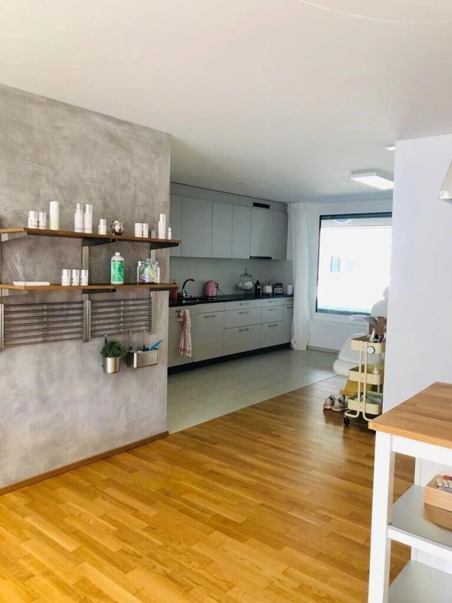 Zeitlose 1.5 Zimmer-Wohnung in Ilanz zu vermieten! - Foto 3 von 7