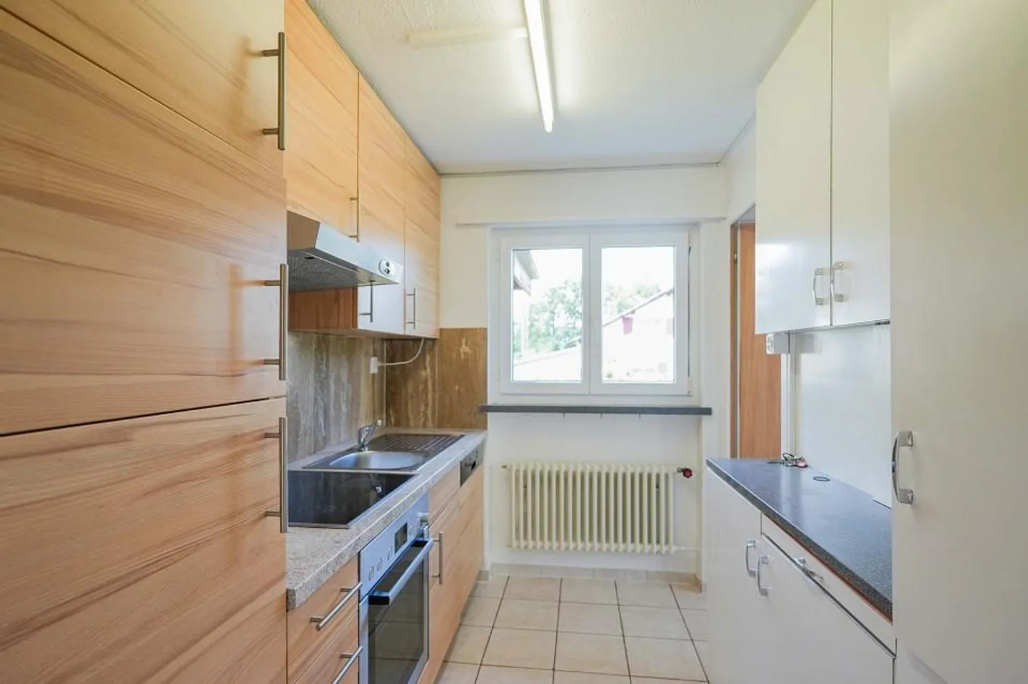 Charmantes Einfamilienhaus mit Wintergarten - Foto 3 von 13