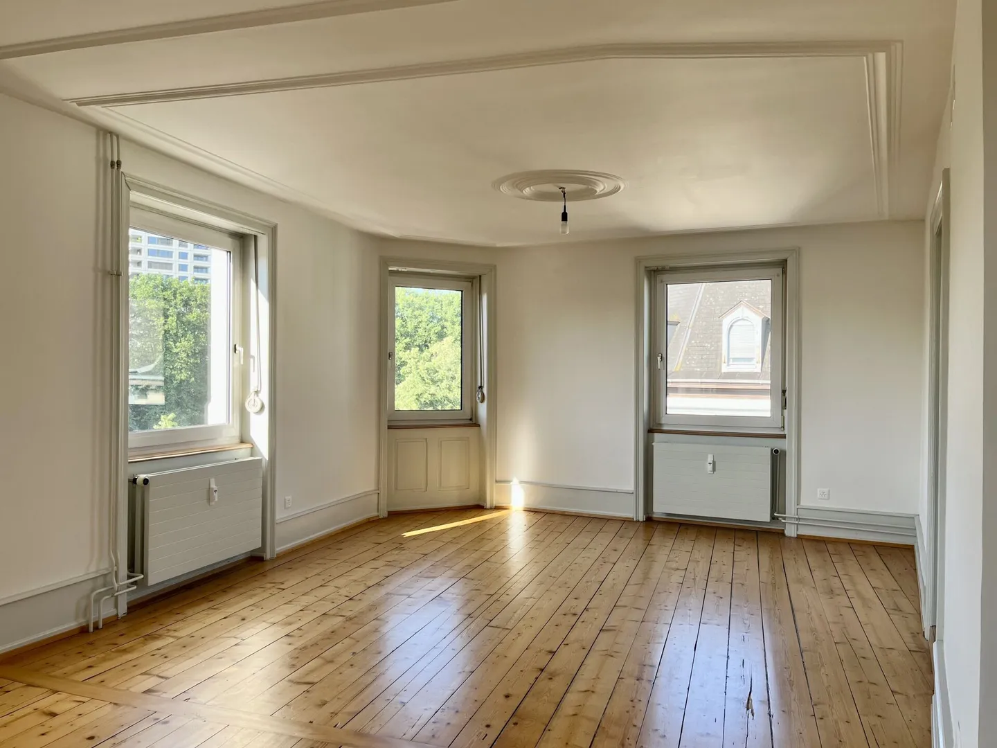 High-quality maisonette apartment in Art Nouveau style! - Photo 1 of 11