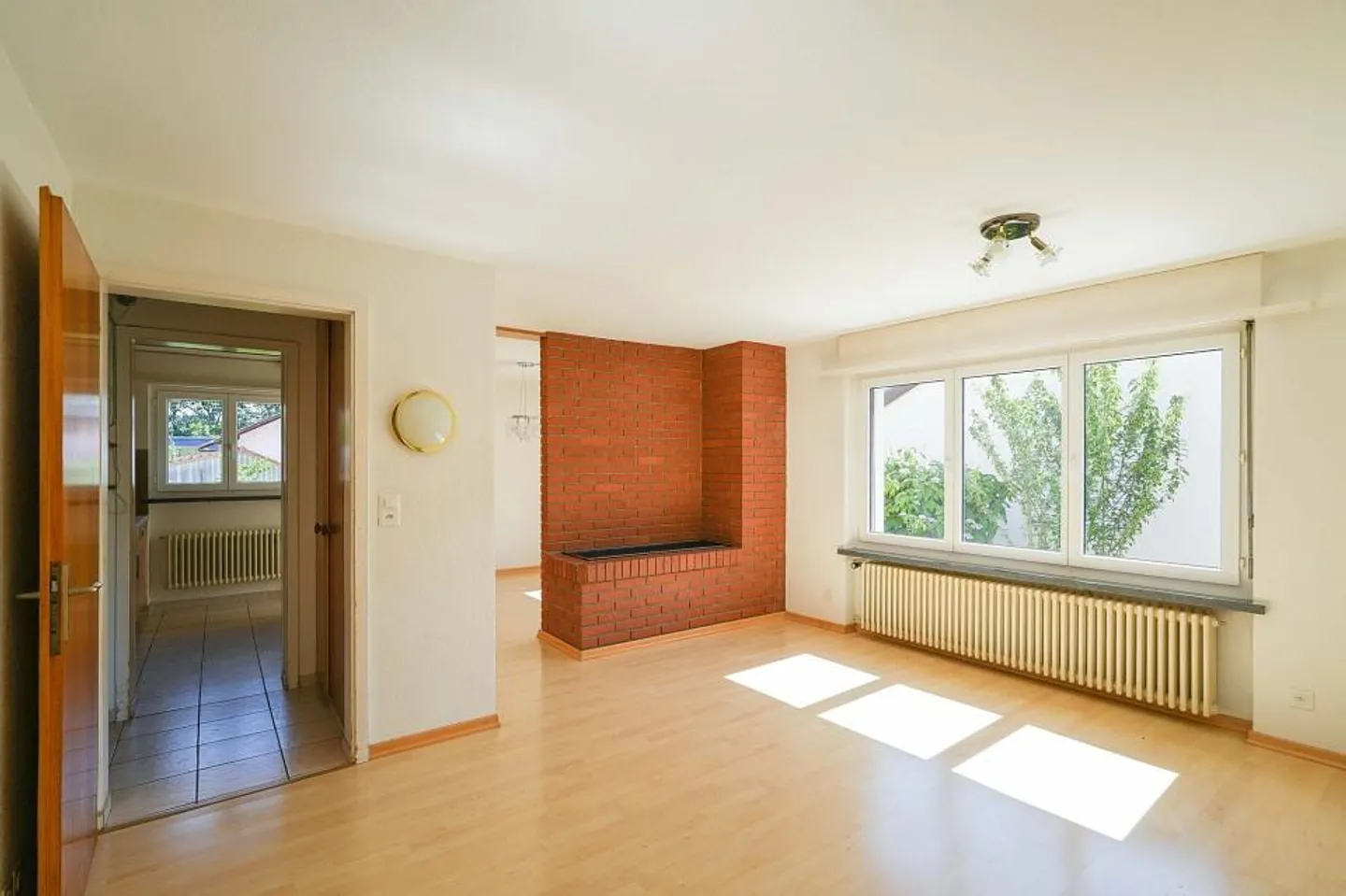Charmantes Einfamilienhaus mit Wintergarten - Foto 6 von 13