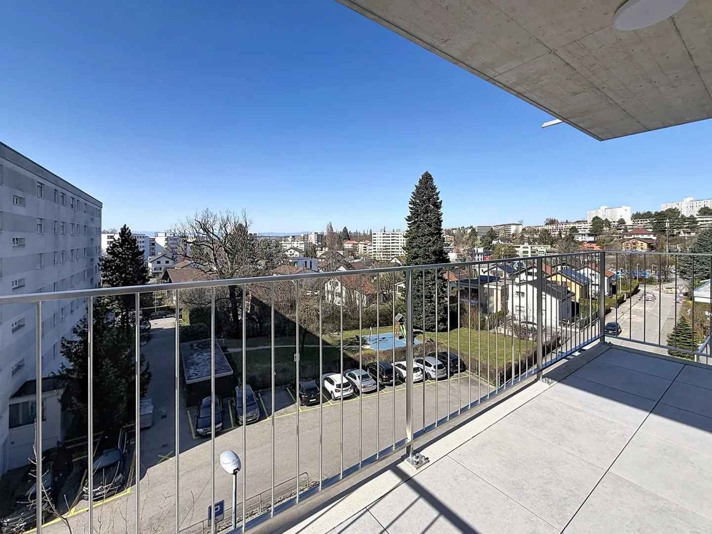Contemporary Apartments in Fribourg - Photo 7 of 10