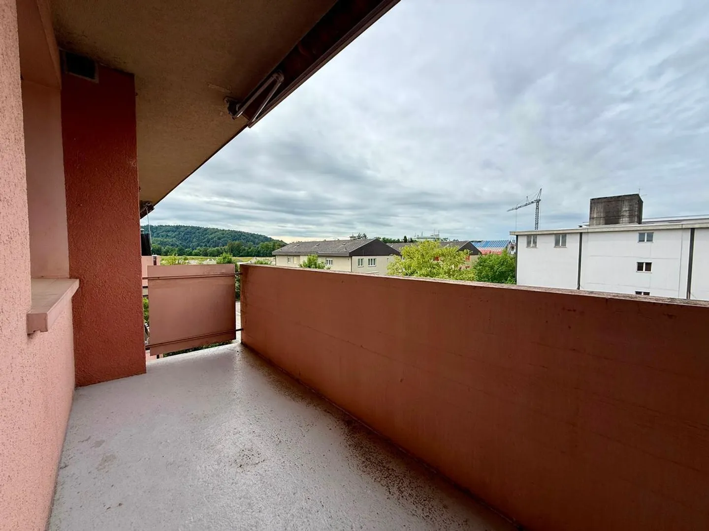 Renovierte Wohnung mit gratis Parkplätzen - Foto 1 von 1