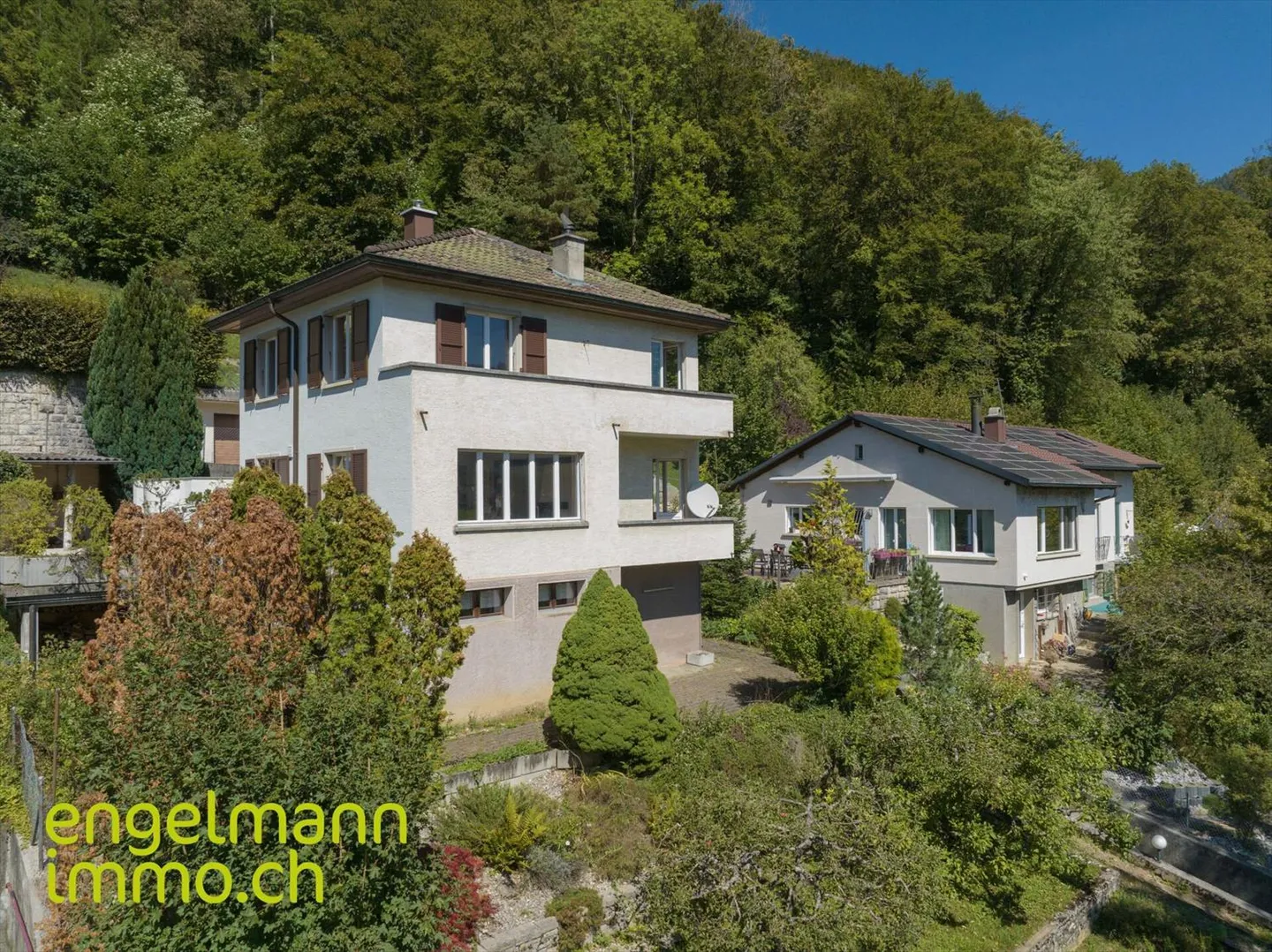 Maison familiale de 5.5 pièces avec magnifique vue dégagée / 5.5-Zimmer Einfamilienhaus mit Weitsicht - Photo 1 sur 13