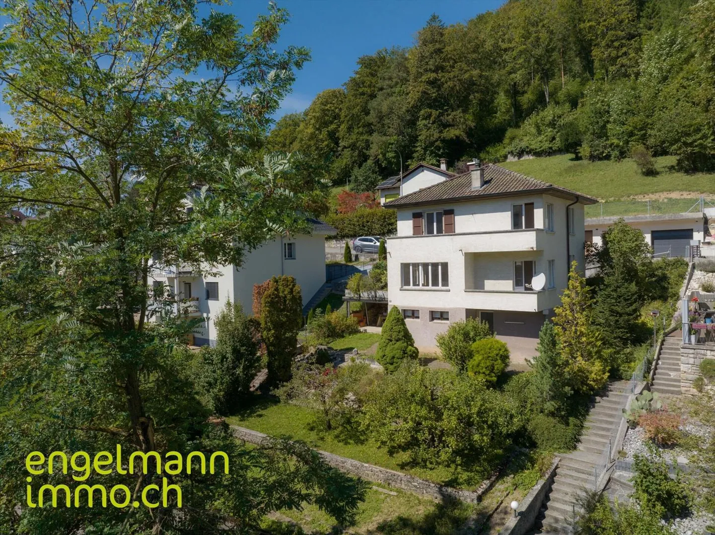 Maison familiale de 5.5 pièces avec magnifique vue dégagée / 5.5-Zimmer Einfamilienhaus mit Weitsicht - Photo 4 sur 13