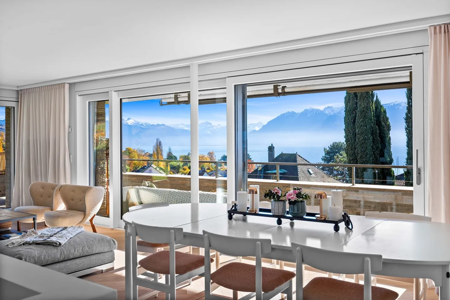 Appartamento di alto standard in un ambiente eccezionale tra lago e vigneti - Foto 4 di 13
