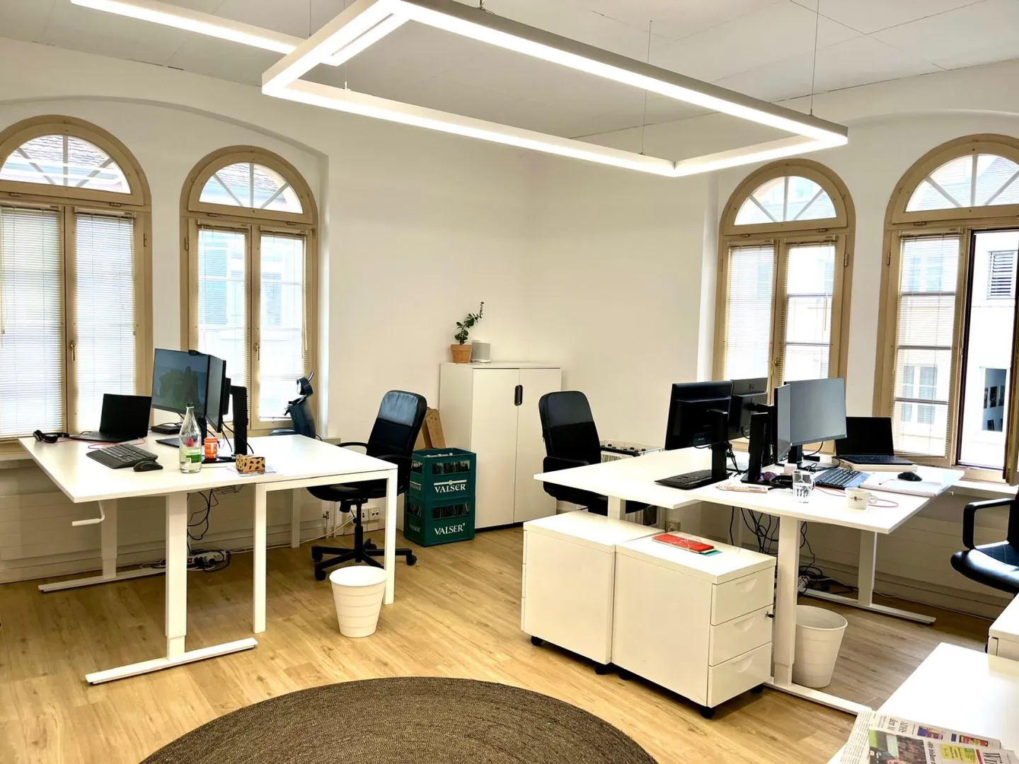 Ufficio proprio nel cuore della città vecchia di Winterthur Copia - Foto 1 di 10