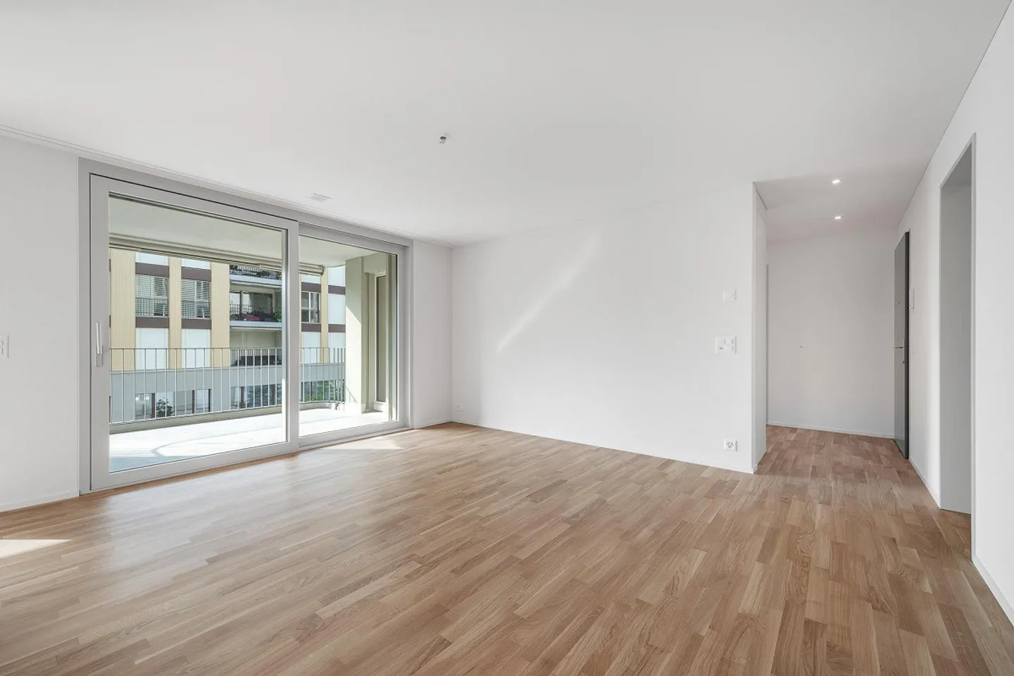 Spacious apartment in Hertipark - Your new home? - Photo 5 of 11