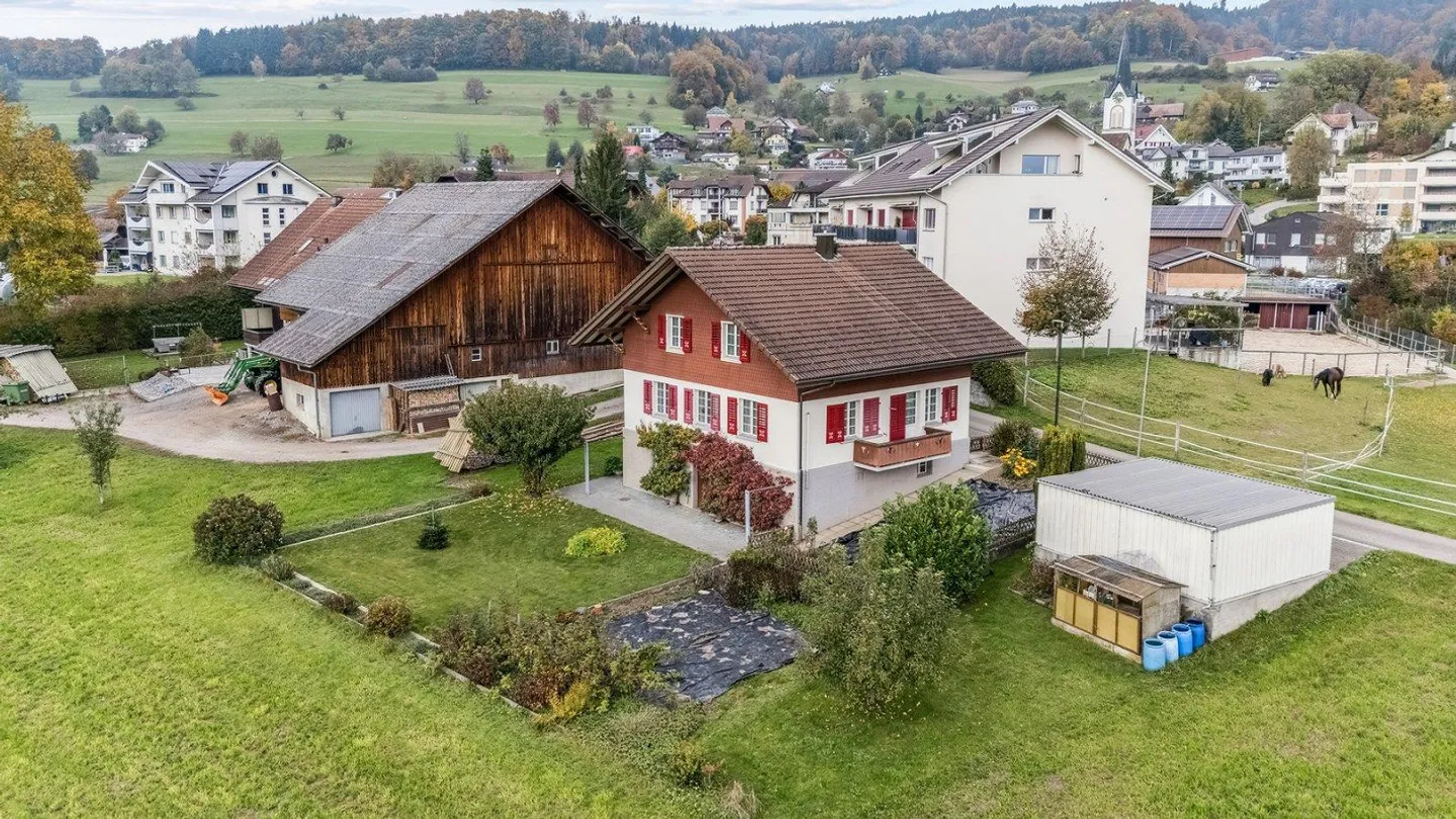 AgentSelly - Vie Charmante dans un Emplacement Calme - Photo 11 sur 13