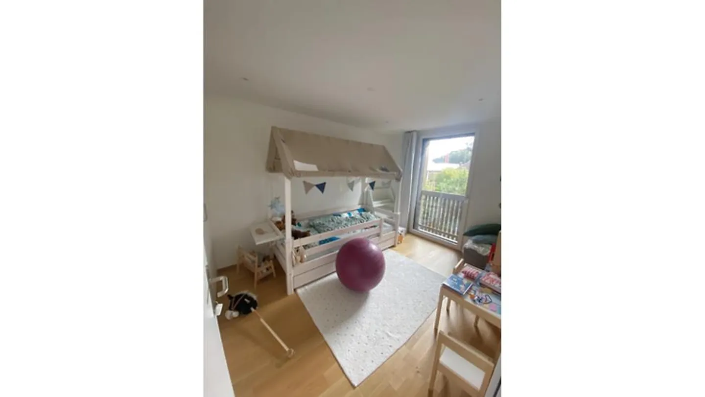 MAISON 5½ CHAMBRES DANS UN VILLAGE (ZH), MEUBLÉE, TEMPORAIRE - Photo 5 sur 10