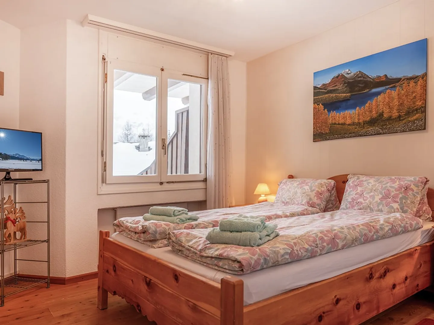 Cozy 2.5-room apartment with fireplace in Silvaplana-Surlej - Photo 7 of 7