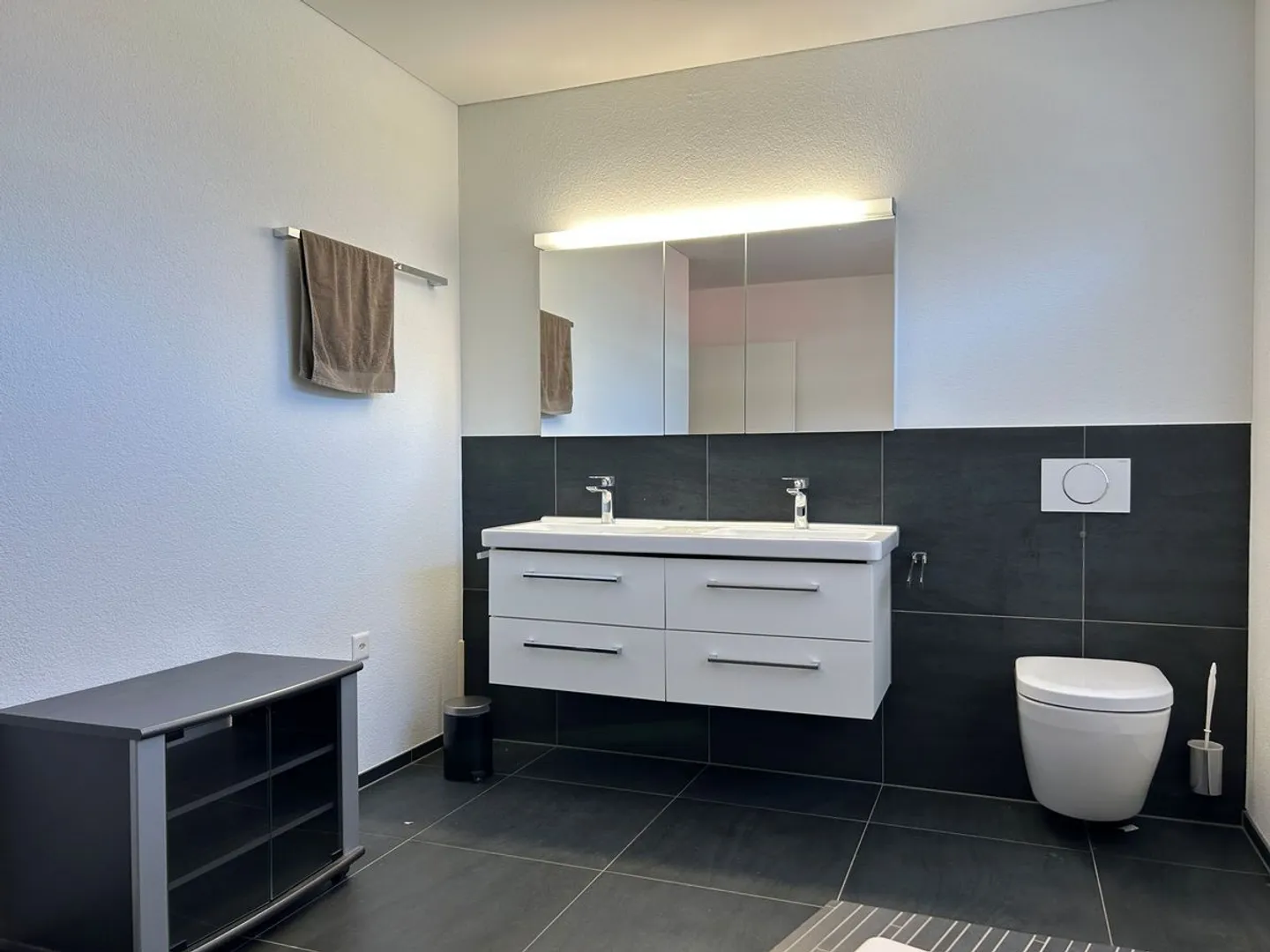 Charmant Appartement avec Jardin à Seedorf - Photo 9 sur 13