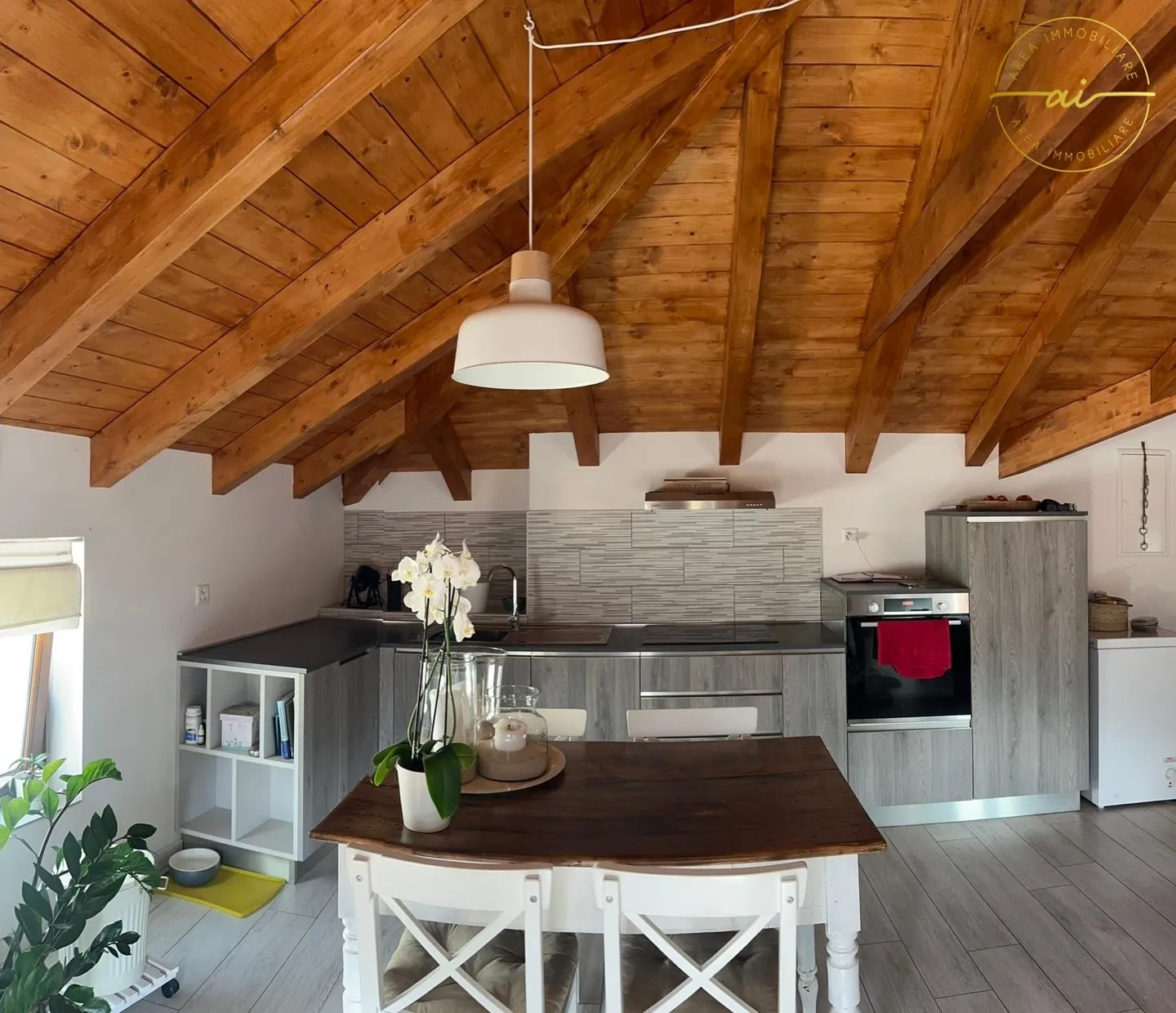 MODERNO APPARTAMENTO MANSARDATO DI 3.5 LOCALI A BIRONICO - Photo 1 sur 5