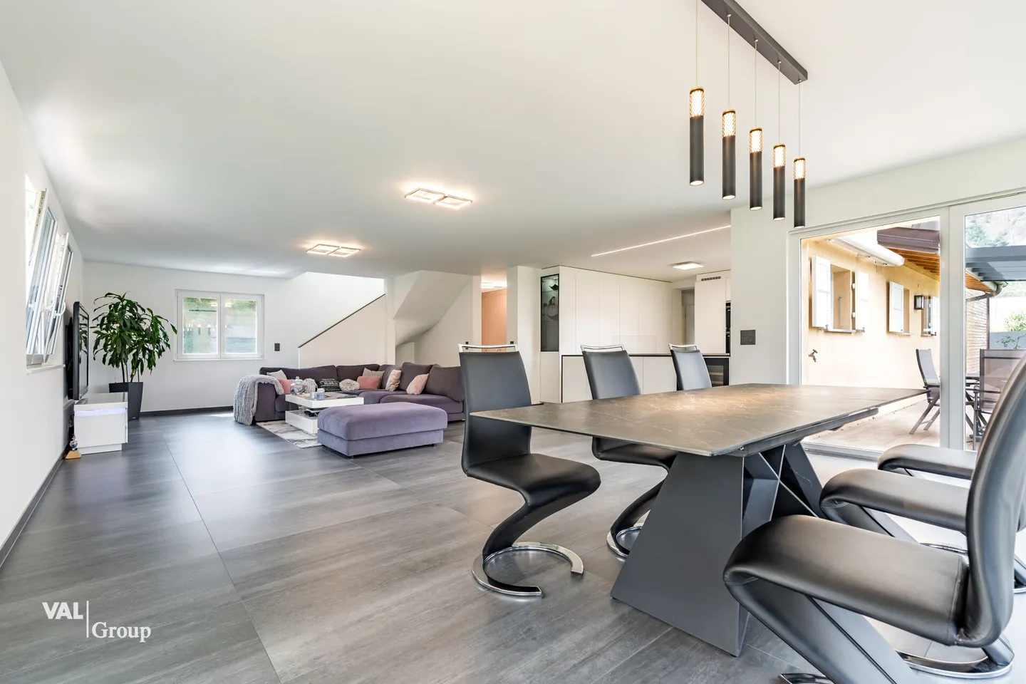 Un'arte di vivere tra eleganza e comfort - Foto 2 di 21