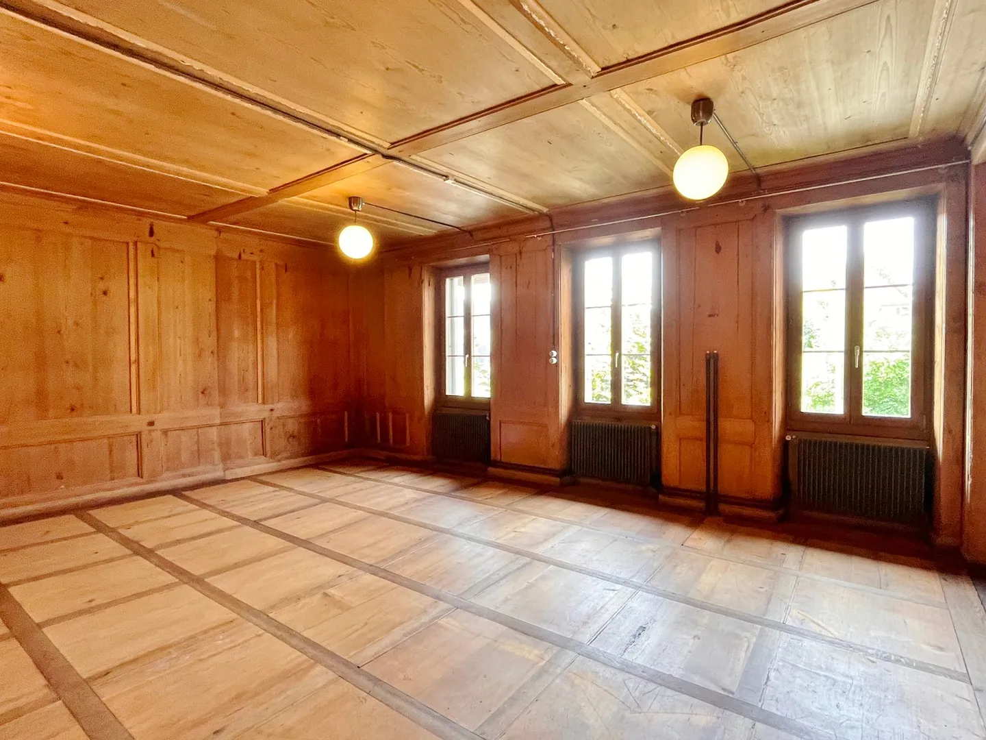 grosses Wohnhaus / eh. Restaurant mit Spycher - Foto 18 von 27