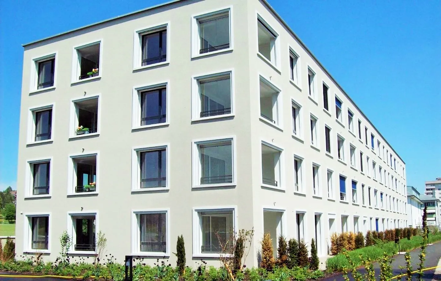 Appartamento moderno vicino alla città - Foto 1 di 12