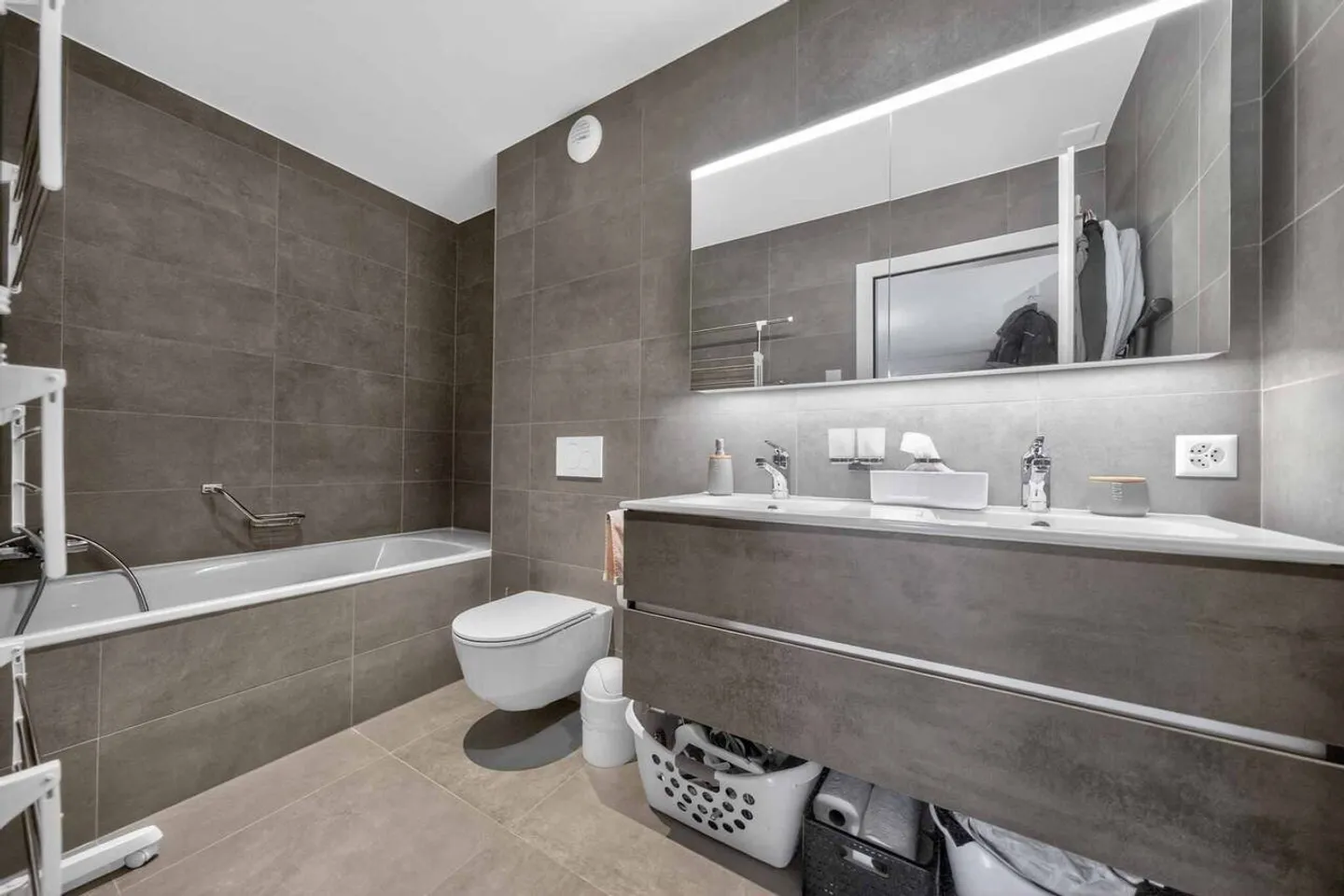 Prestigious residence in Pully with panoramic view of the lake and mountains - Photo 13 of 13