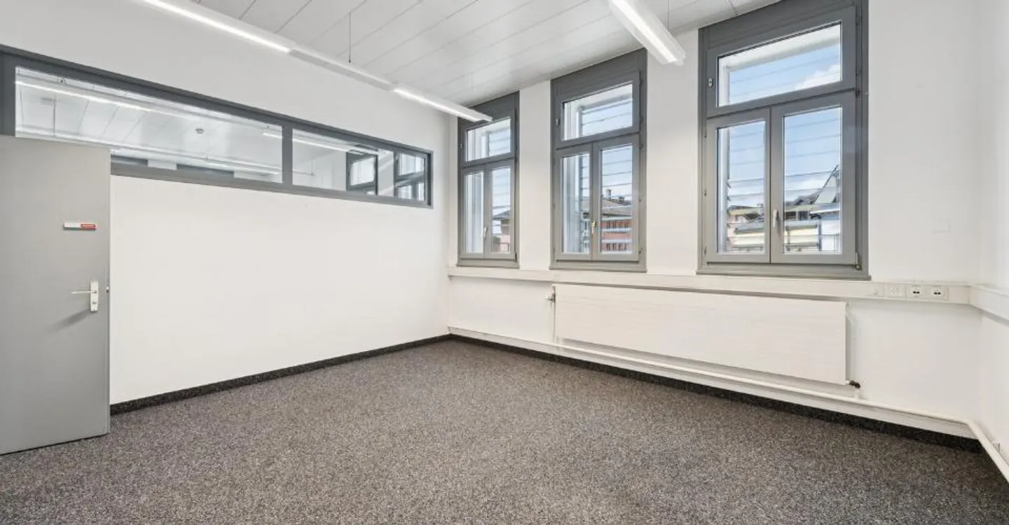 Zu vermieten - Verwaltungsräume von 361 m² - Foto 4 von 5
