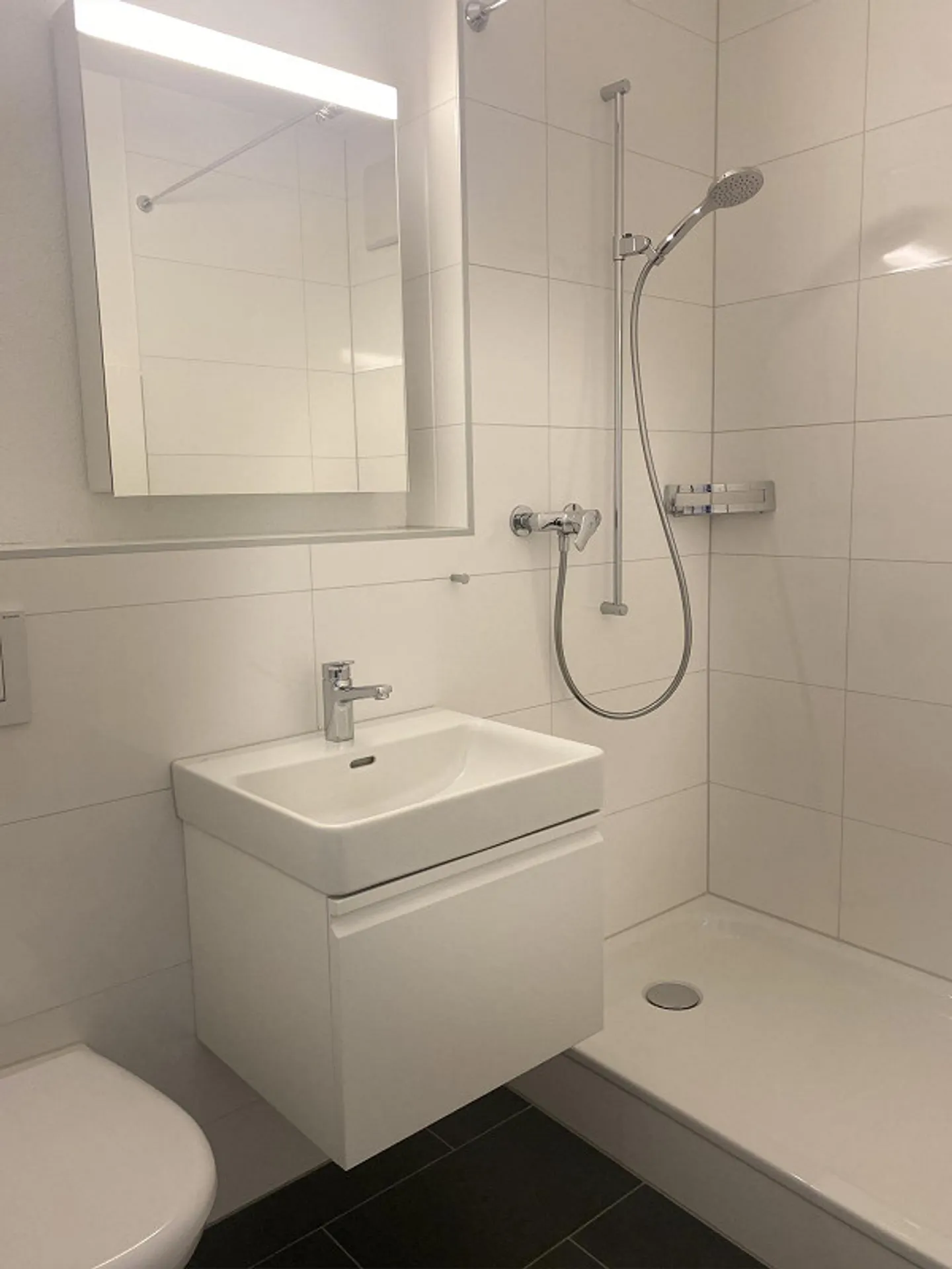 Spacious 5.5 Room Maisonette Apartment - Photo 14 of 16