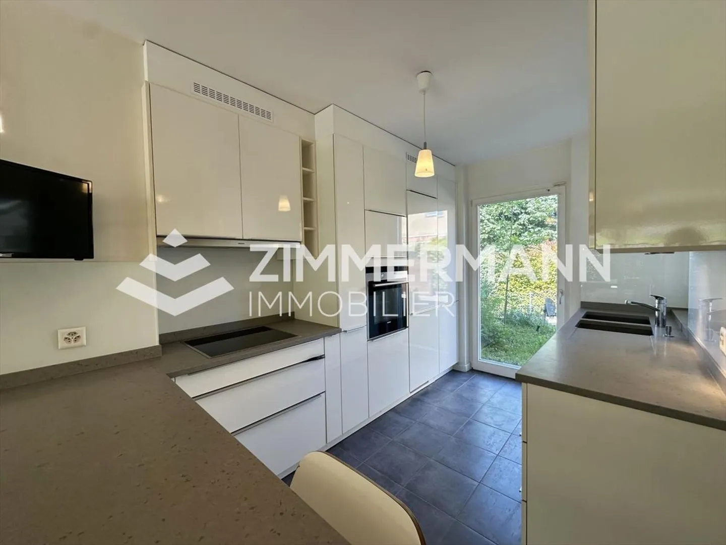 Wunderschöne angrenzende Villa in Bernex! - Foto 4 von 7