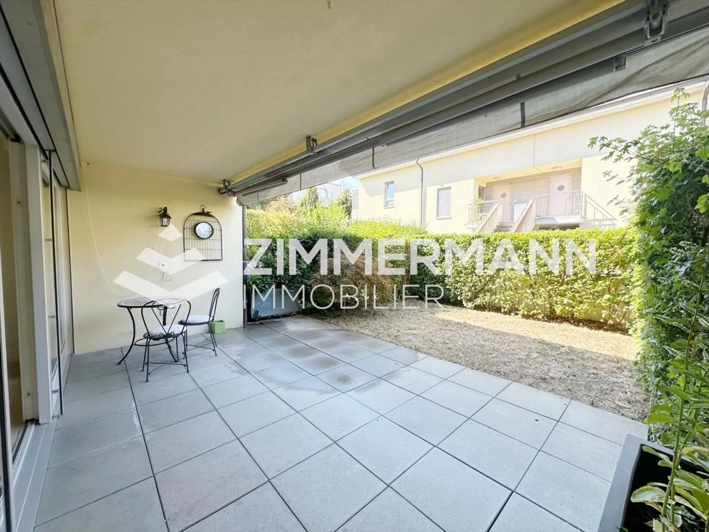 Wunderschöne angrenzende Villa in Bernex! - Foto 2 von 7