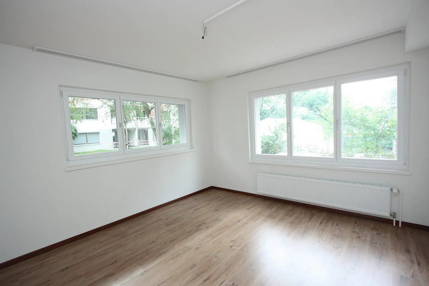 Apartment for rent - Photo 4 of 7