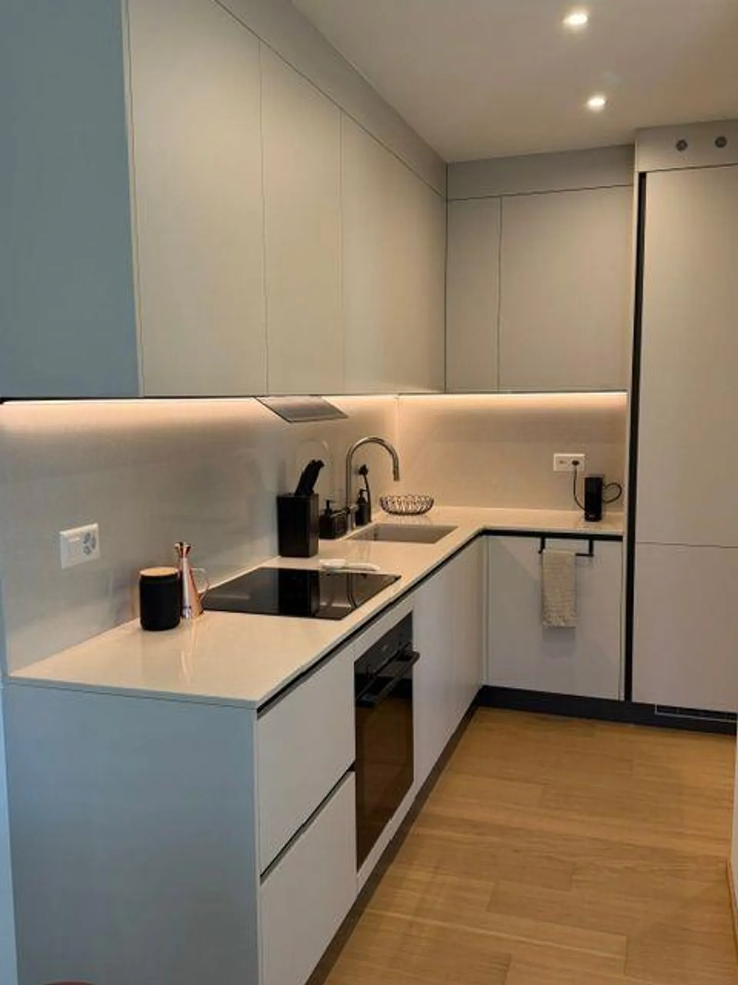 Nuovo appartamento 2.5 locali con balcone - Foto 2 di 7