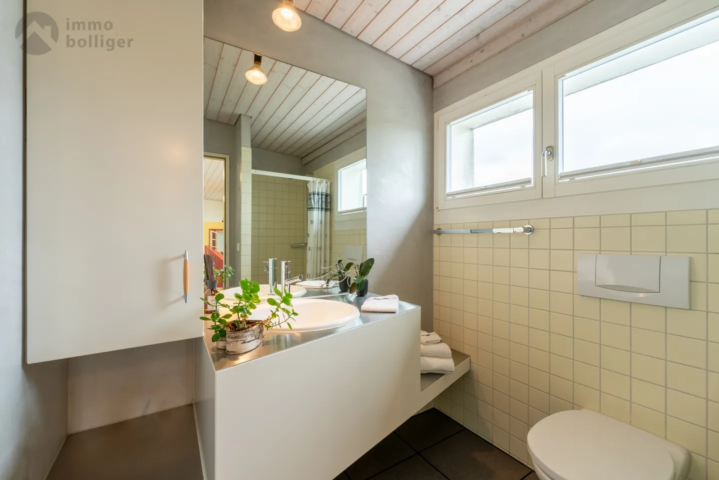 Moderne Architektur trifft auf attraktive Gartengestaltung
 - Foto 11 von 14