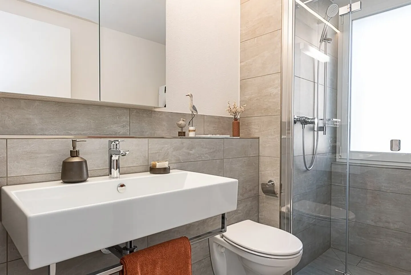 Commencez votre propre bonheur vivant - Photo 5 sur 6