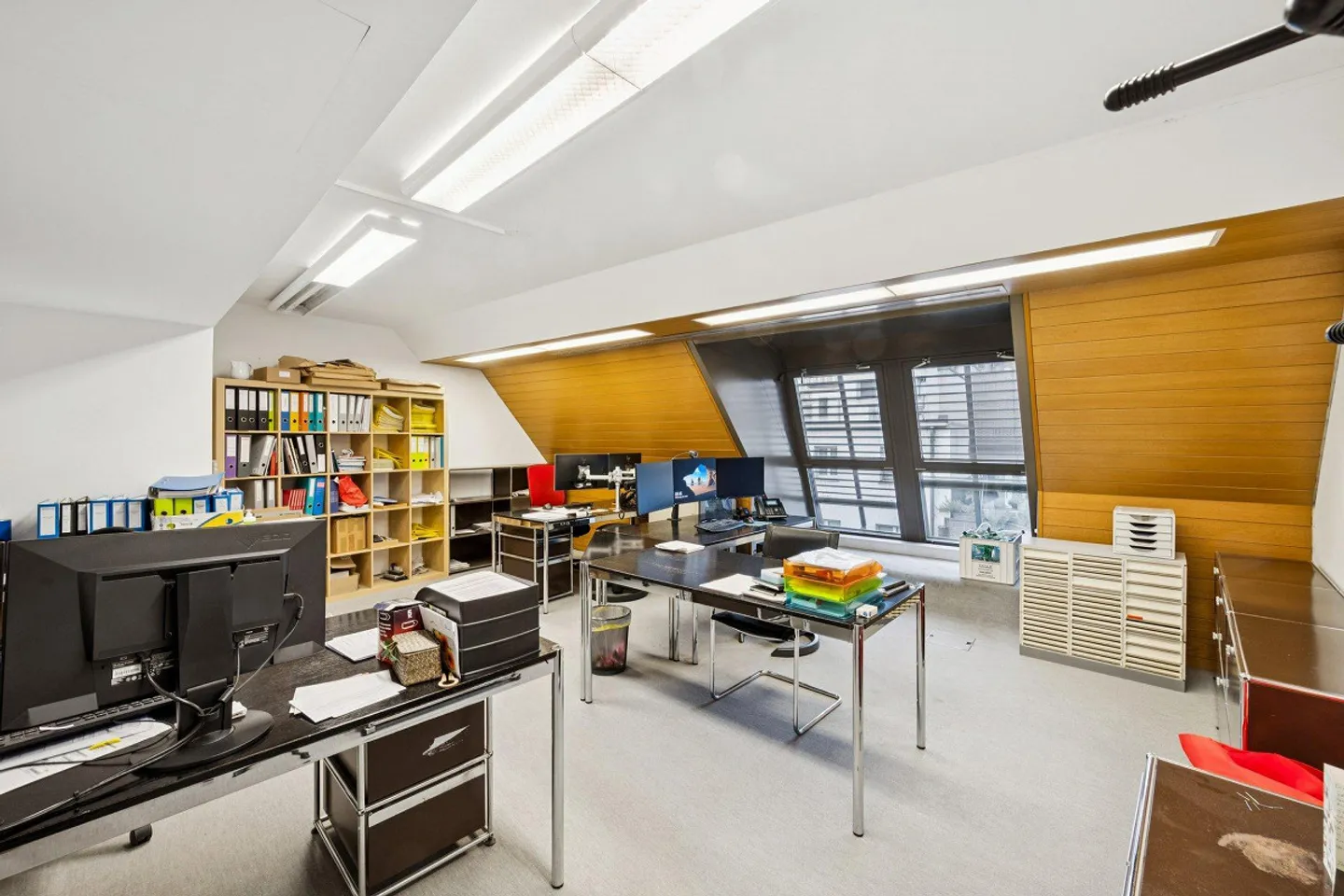 Spazio ufficio con carattere nel cuore di Basilea - Foto 4 di 12