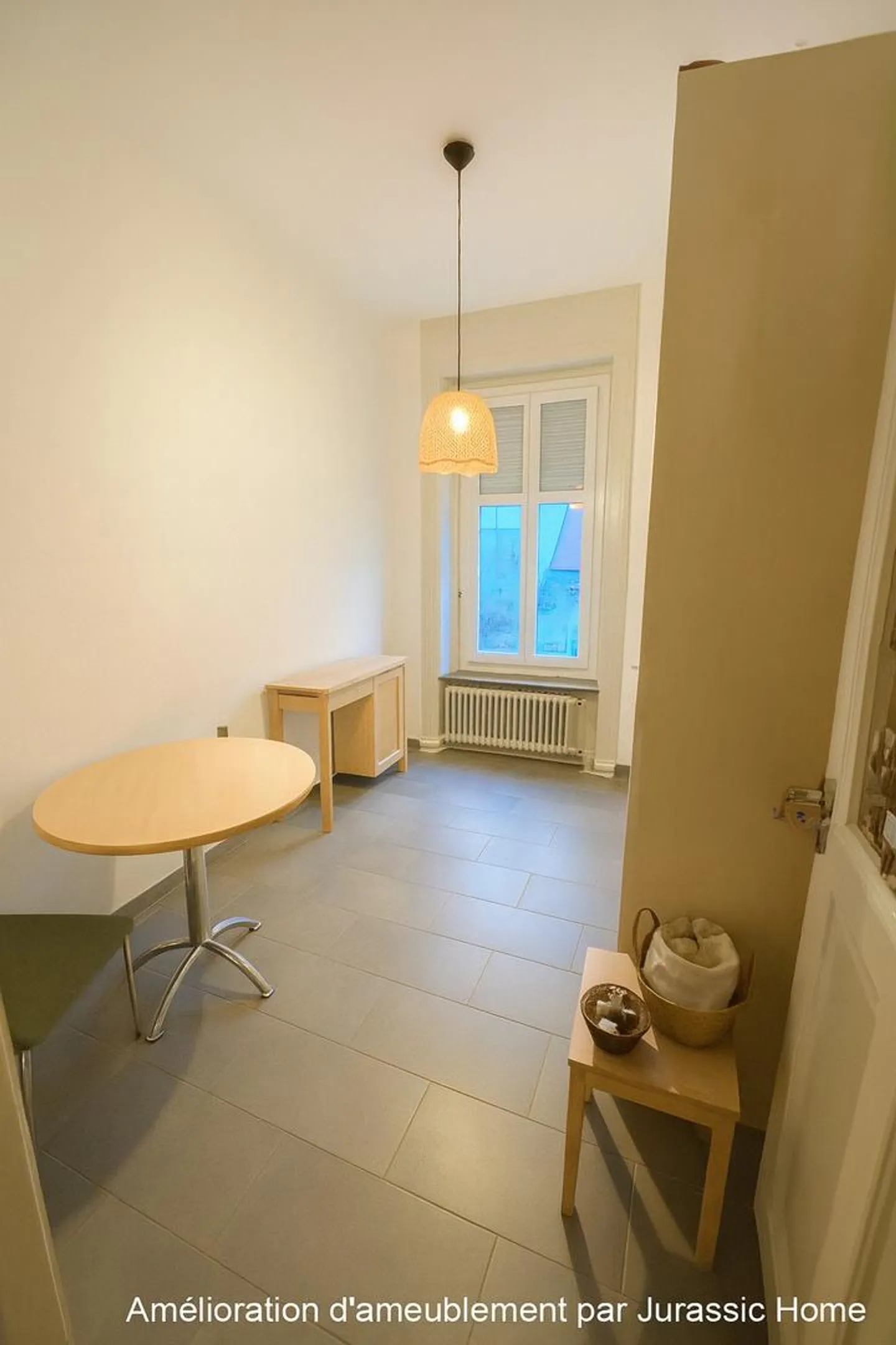 Spacious apartment in the heart of the old town of Porrentruy - Photo 3 of 12